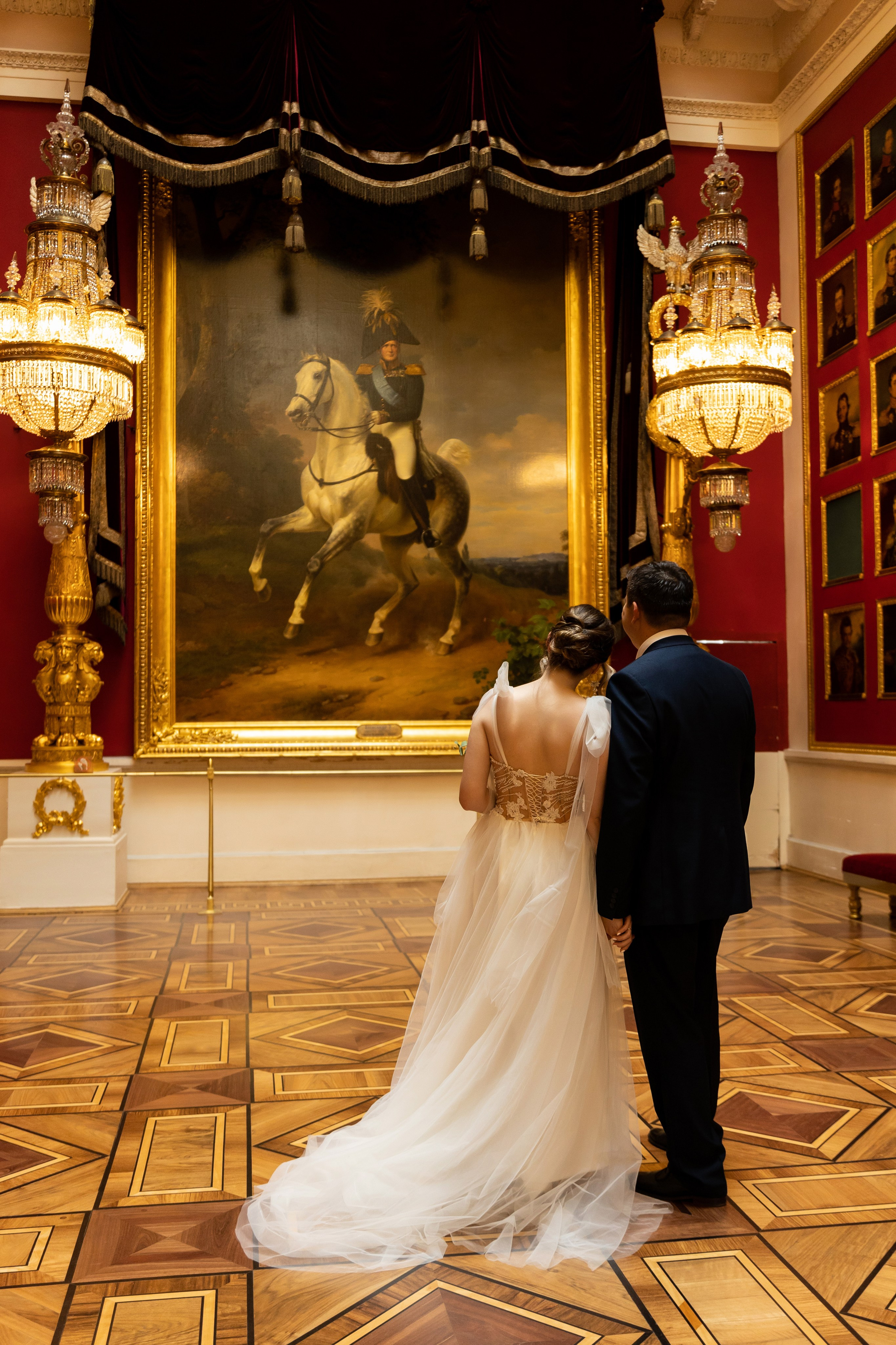 Свадебная фотосессия в Эрмитаже. Семейный и свадебный фотограф в Санкт-Петербурге Татьяна Швыкова