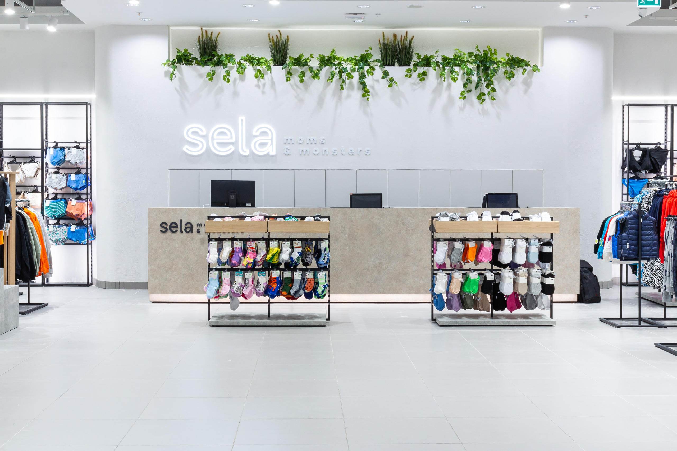 Магазин одежды «Sela». Лисенкова Алиса — Фотограф, видеомейкер. Москва