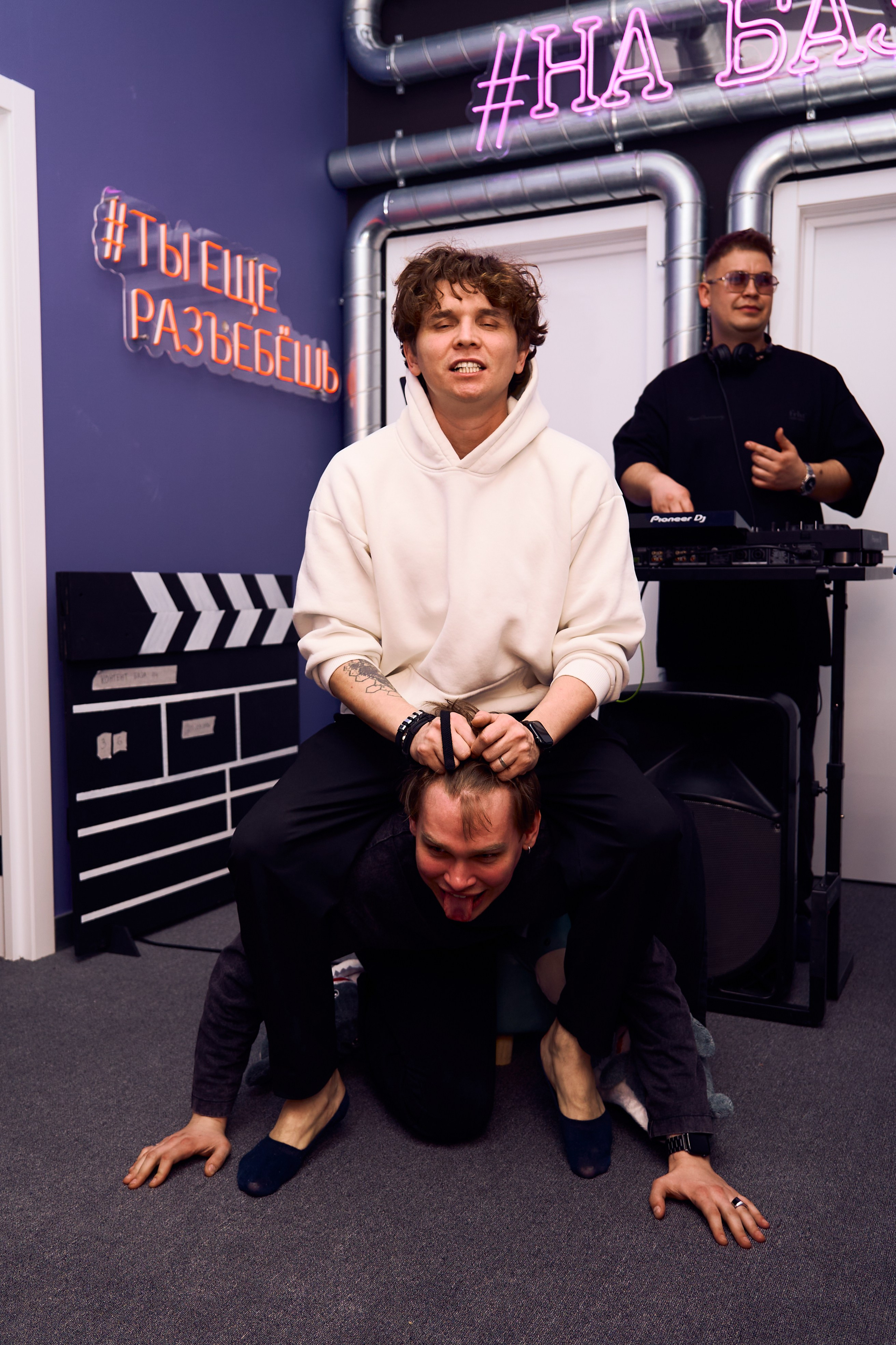 BAZA44. ФОТОГРАФ И ВИДЕОГРАФ КСЕНИЯ ПЕТРОВСКАЯ