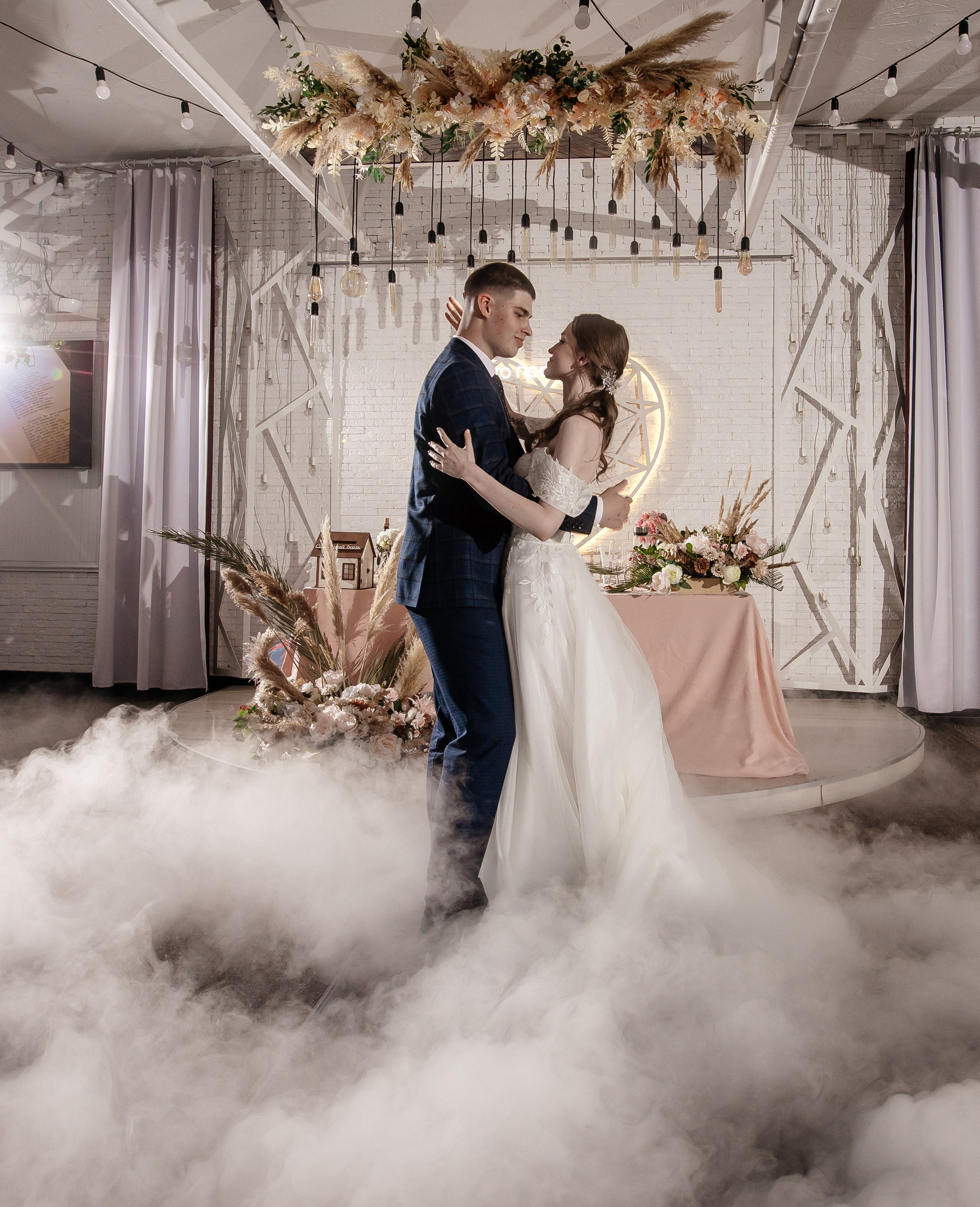 Кафе 51 08.2024. Свадебный и портретный фотограф Алина Иванова. Екатеринбург-Москва