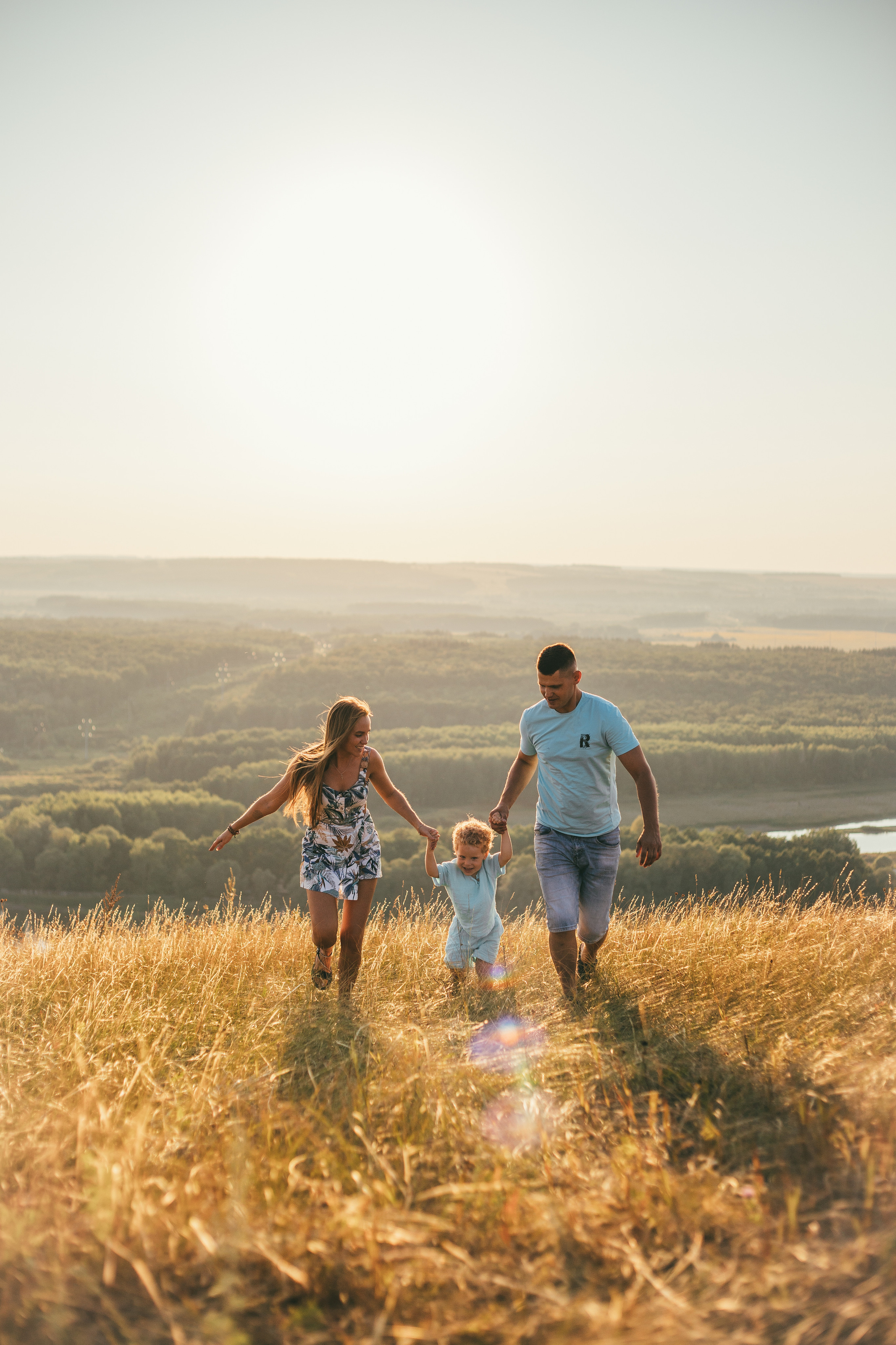 Руслан, Алина и Лев. Регина Мингалимова, семейный и свадебный фотограф в Казани