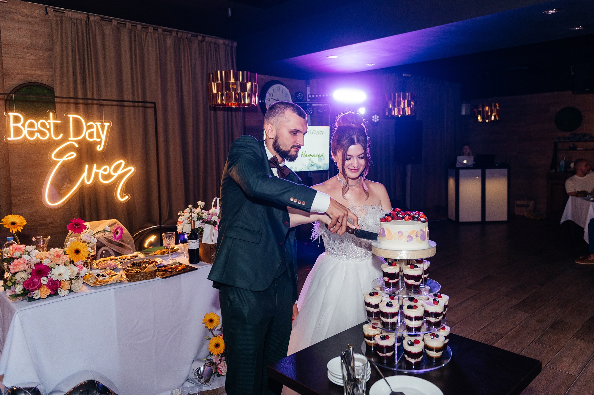 Свадебная фотосессия Наташи и Дани в МО. Свадебный и индивидуальный фотограф Никита Роут | Москва