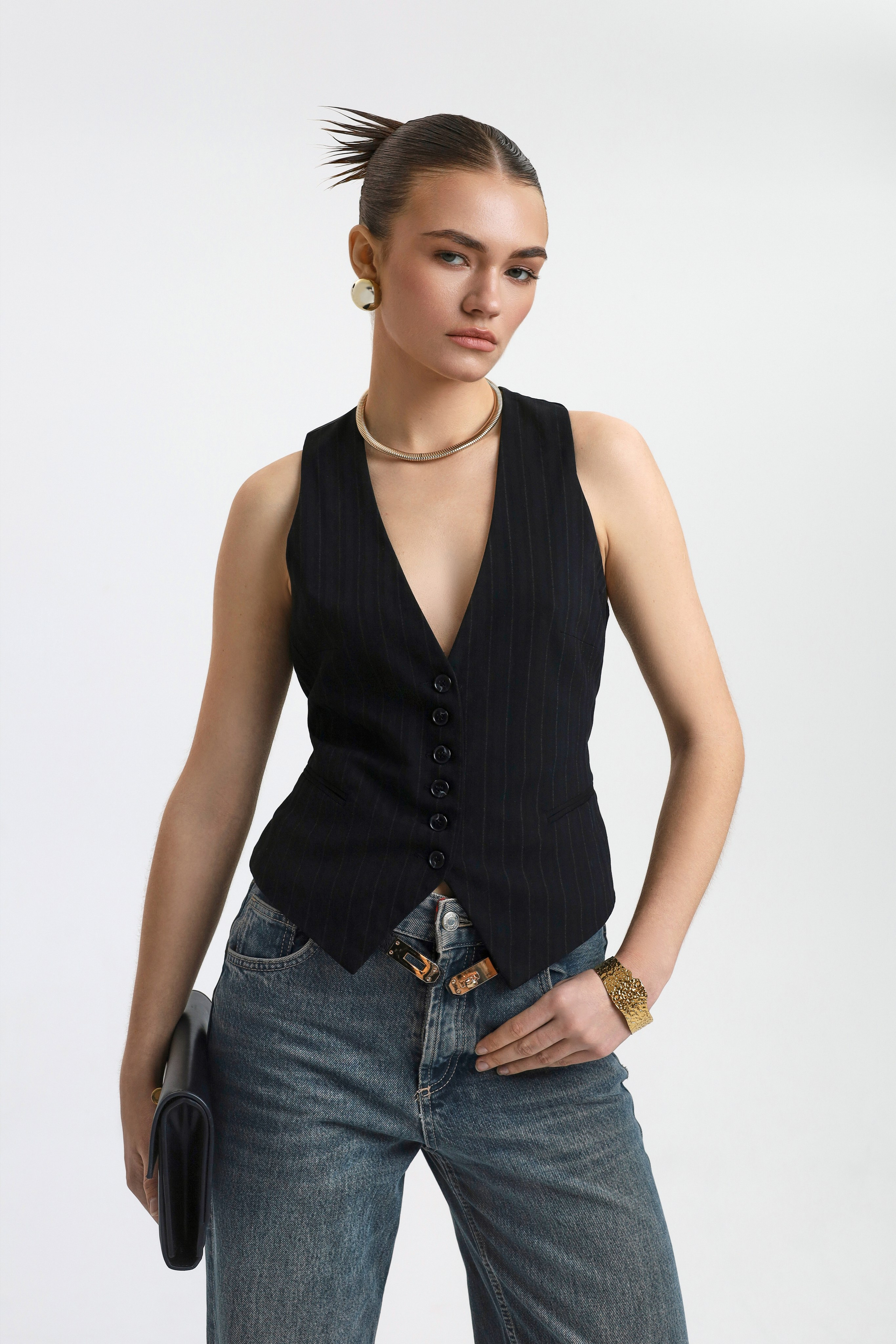 Каталог для бренда. Фото, видео и AI-контент, который продаёт MPStudiо | Сочи Москва Казань