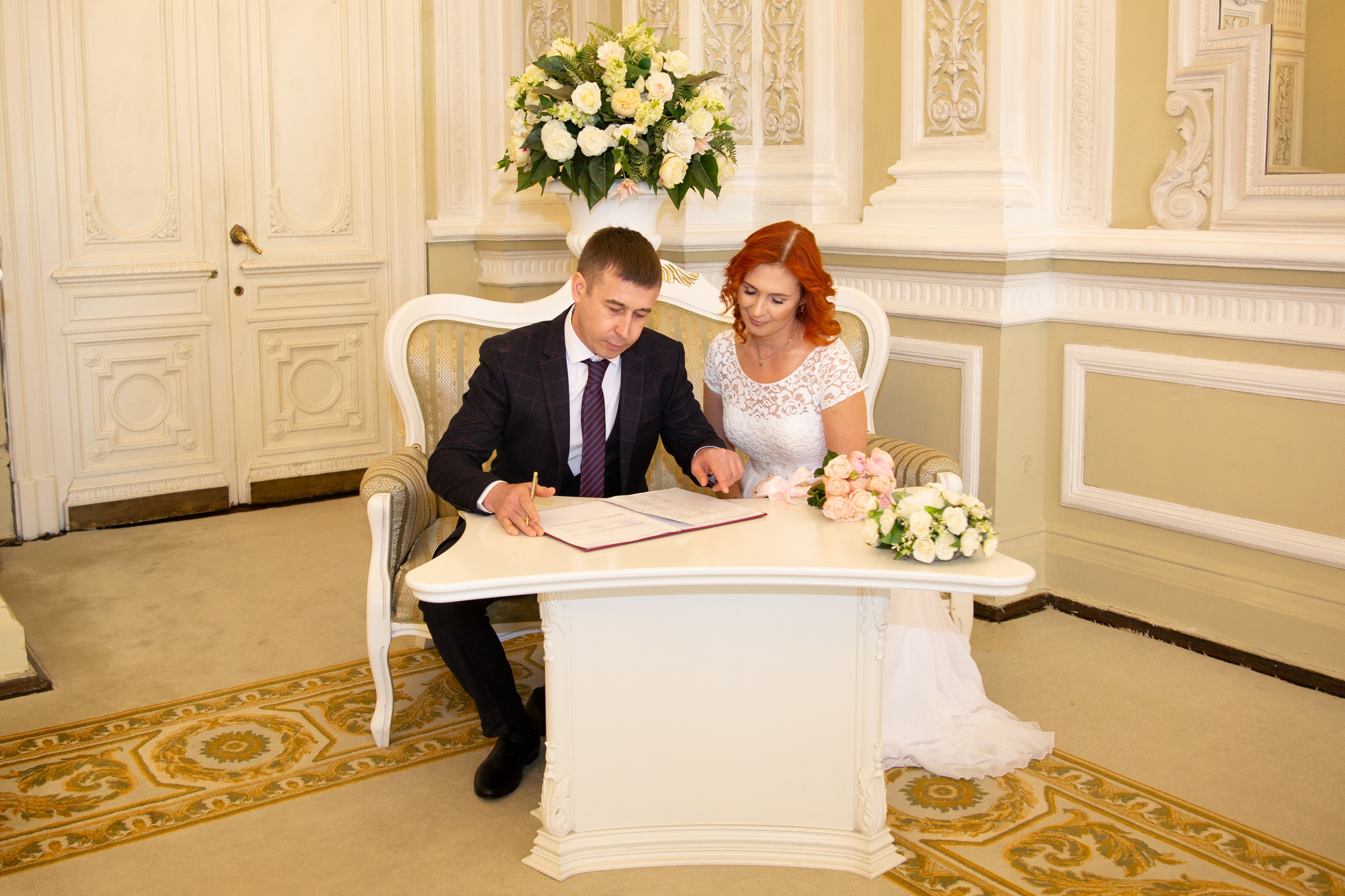 Свадебная съёмка на Английской набережной. Семейный и свадебный фотограф в Санкт-Петербурге Татьяна Швыкова