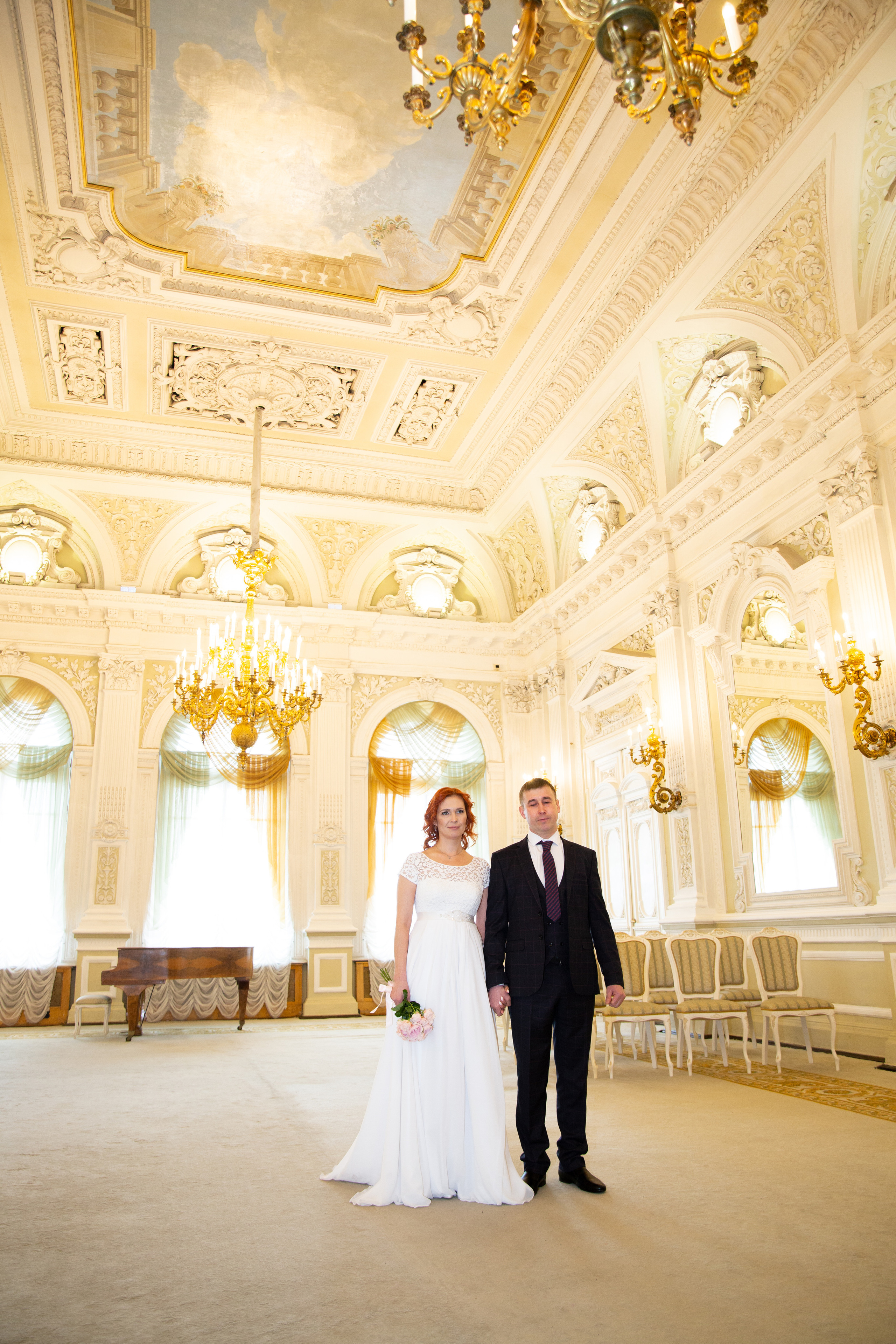 Свадебная съёмка на Английской набережной. Семейный и свадебный фотограф в Санкт-Петербурге Татьяна Швыкова