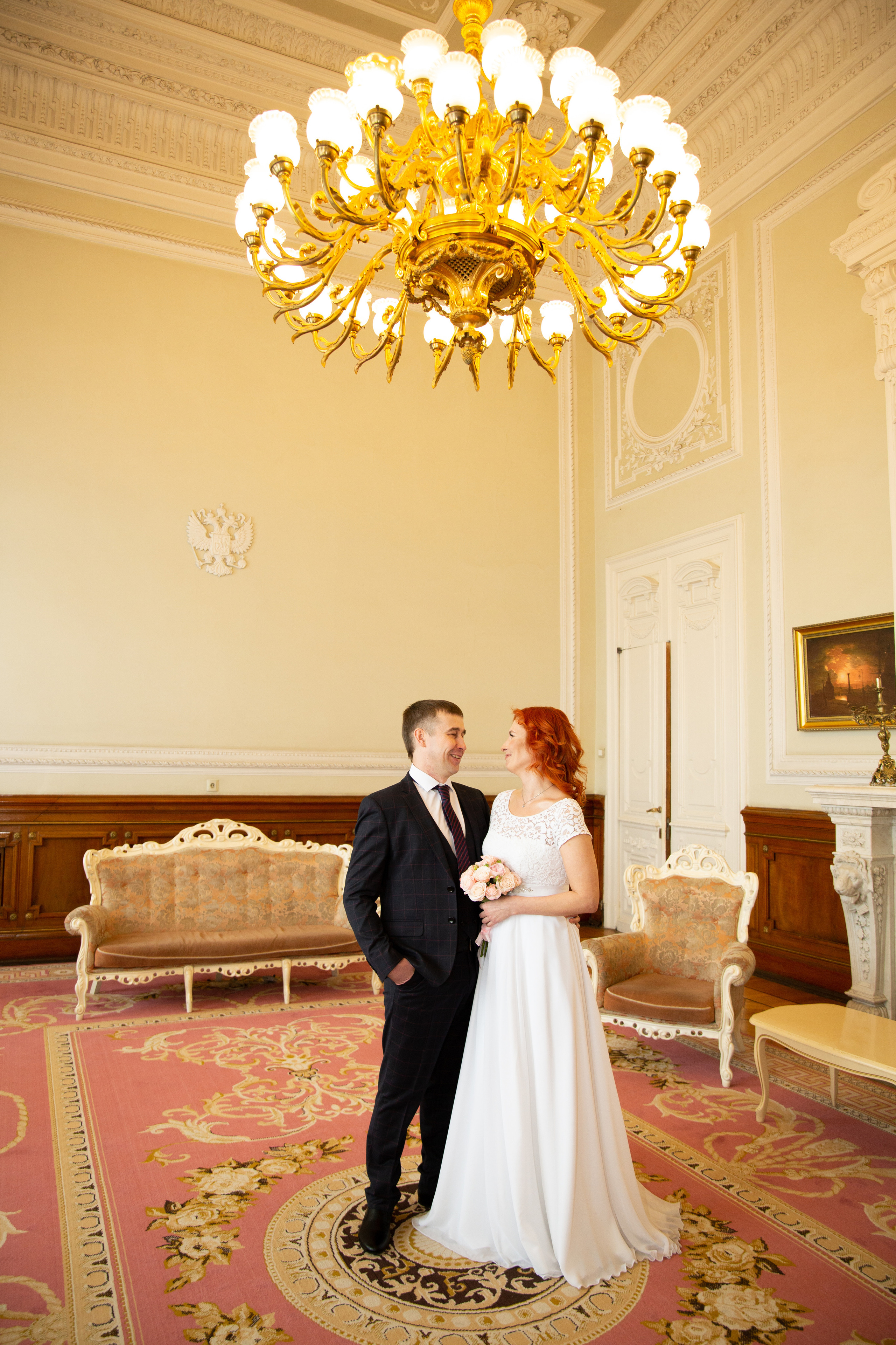 Свадебная съёмка на Английской набережной. Семейный и свадебный фотограф в Санкт-Петербурге Татьяна Швыкова