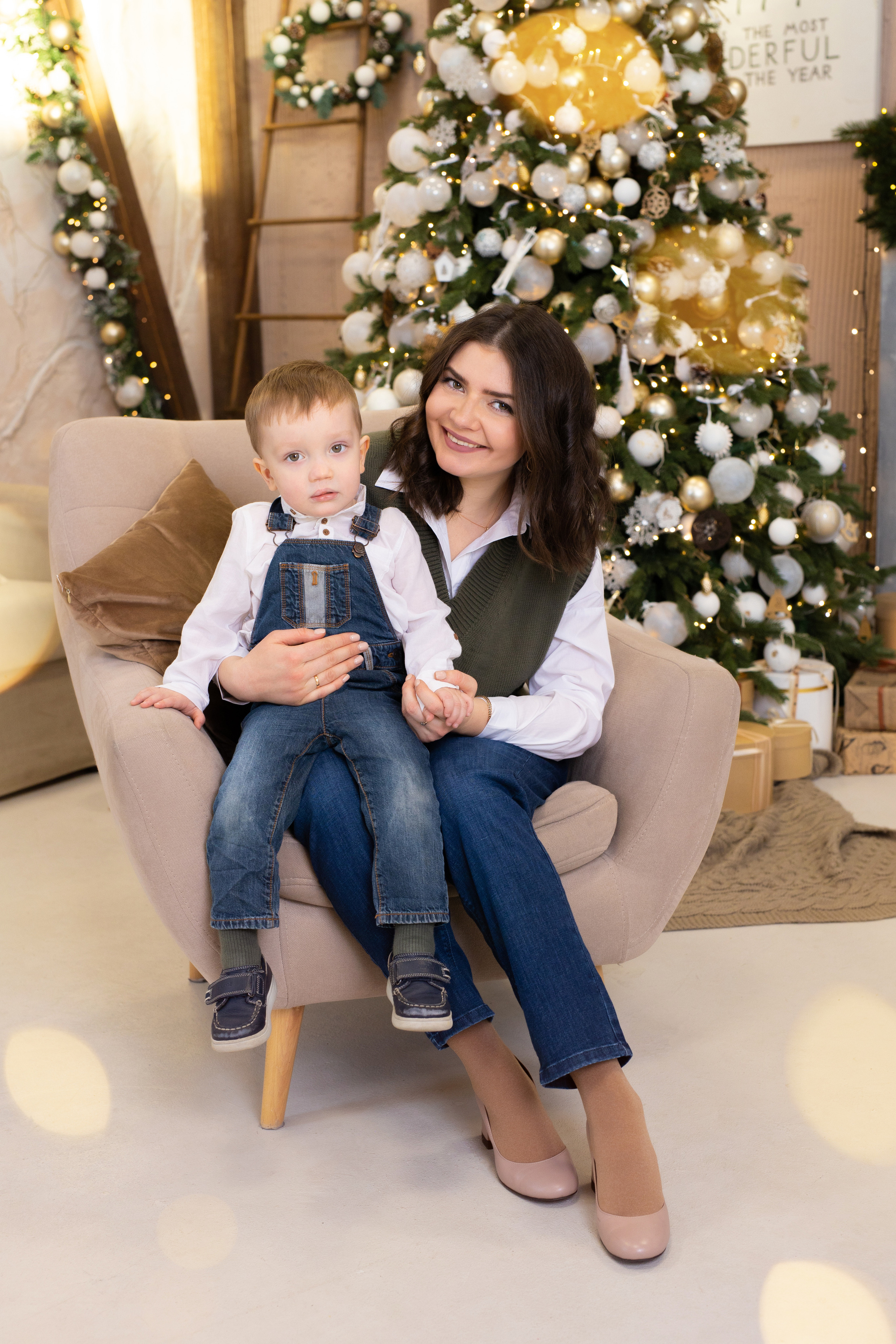 Новогодние съёмки в студии. Семейный и свадебный фотограф в Санкт-Петербурге Татьяна Швыкова