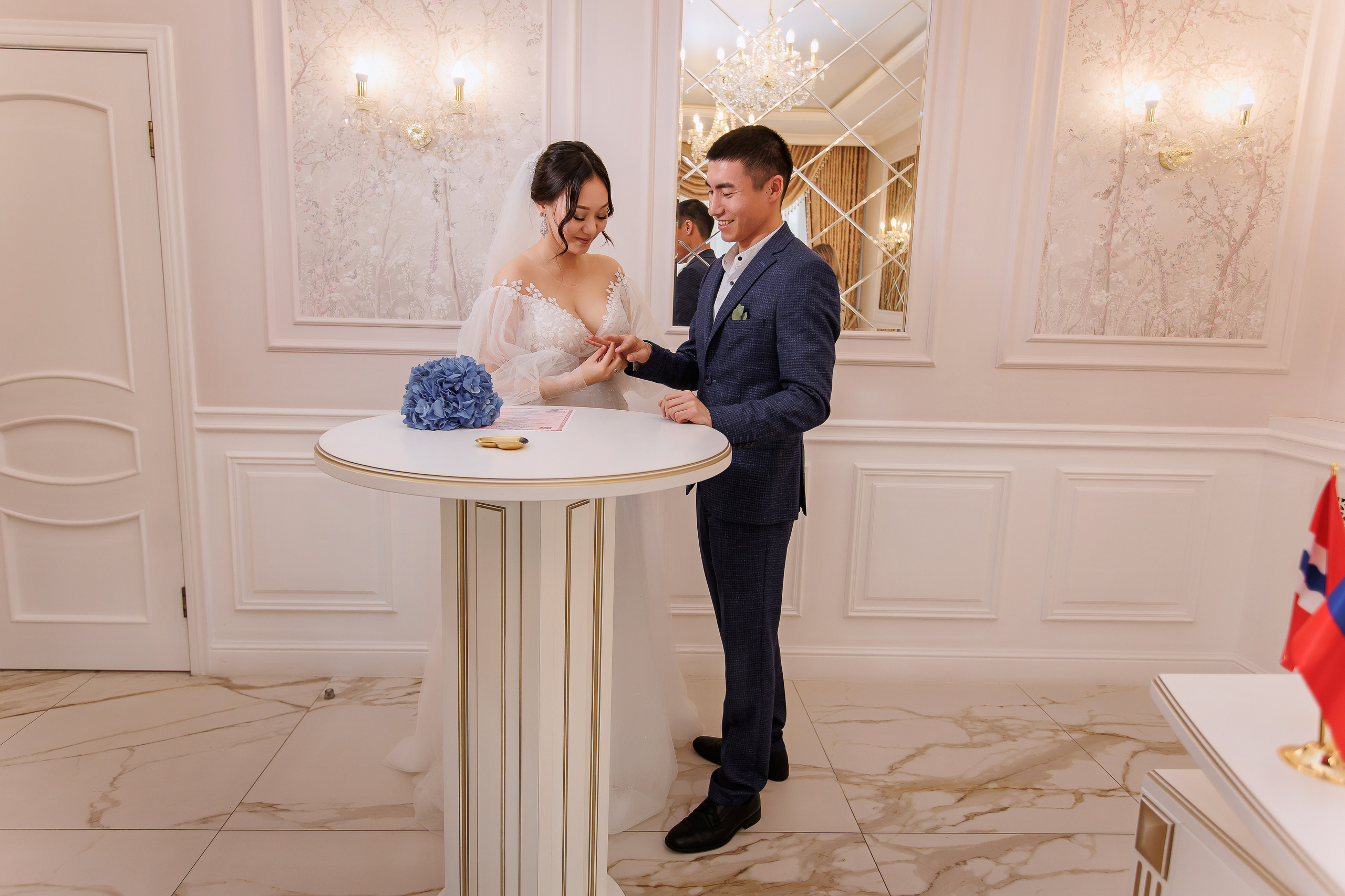 Karina & Bagdat. Anne Miller | Photographer