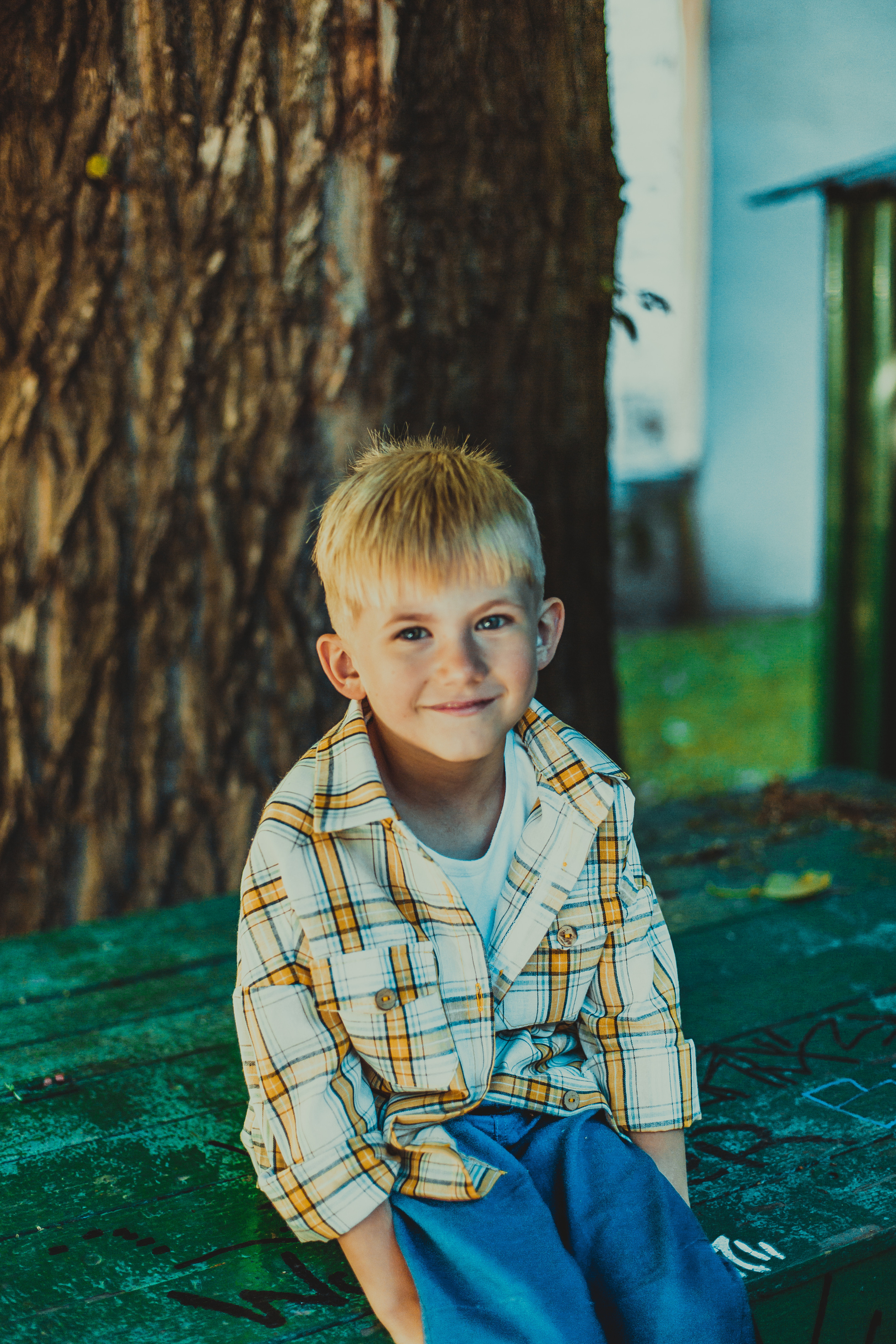 Фотосессия маленьких друзей: мальчика и девочки. Детский, свадебный и семейный фотограф Юлия Курбатова, Санкт-Петербург