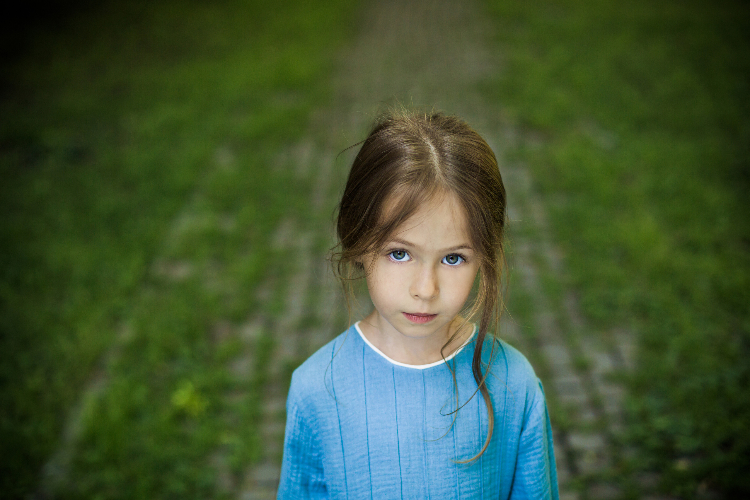 Фотосессия маленьких друзей: мальчика и девочки. Детский, свадебный и семейный фотограф Юлия Курбатова, Санкт-Петербург