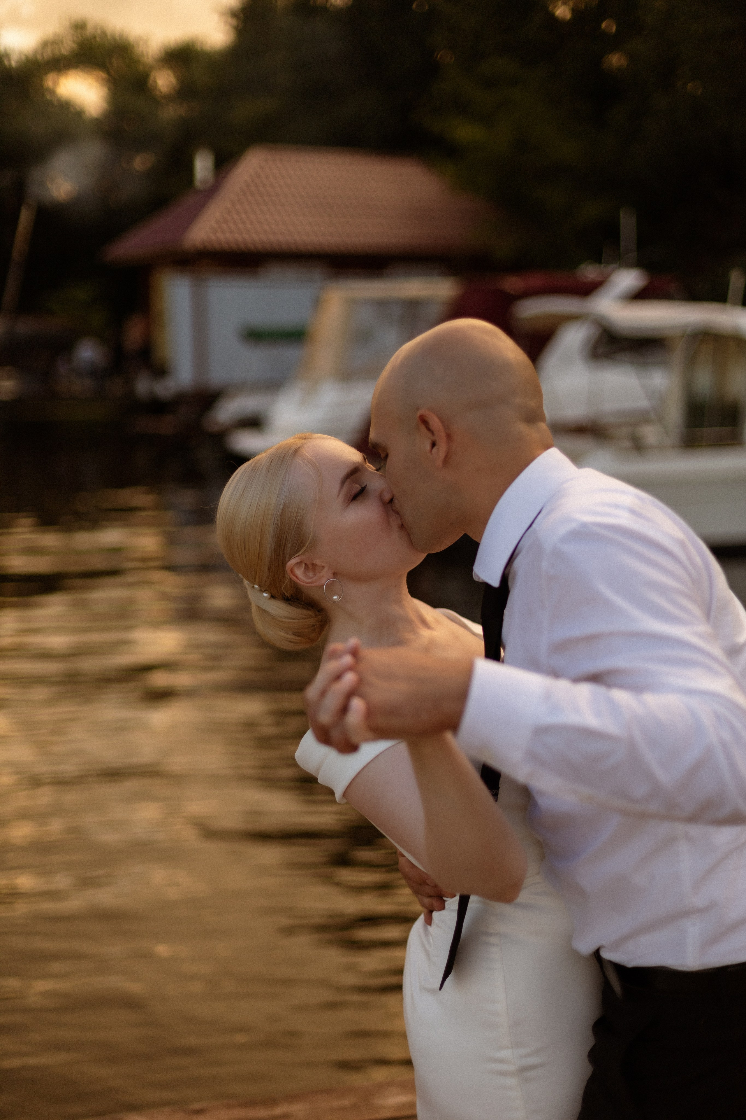 Камерная свадьба в яхт-клубе. Фотограф Москва Жуковский Раменское
