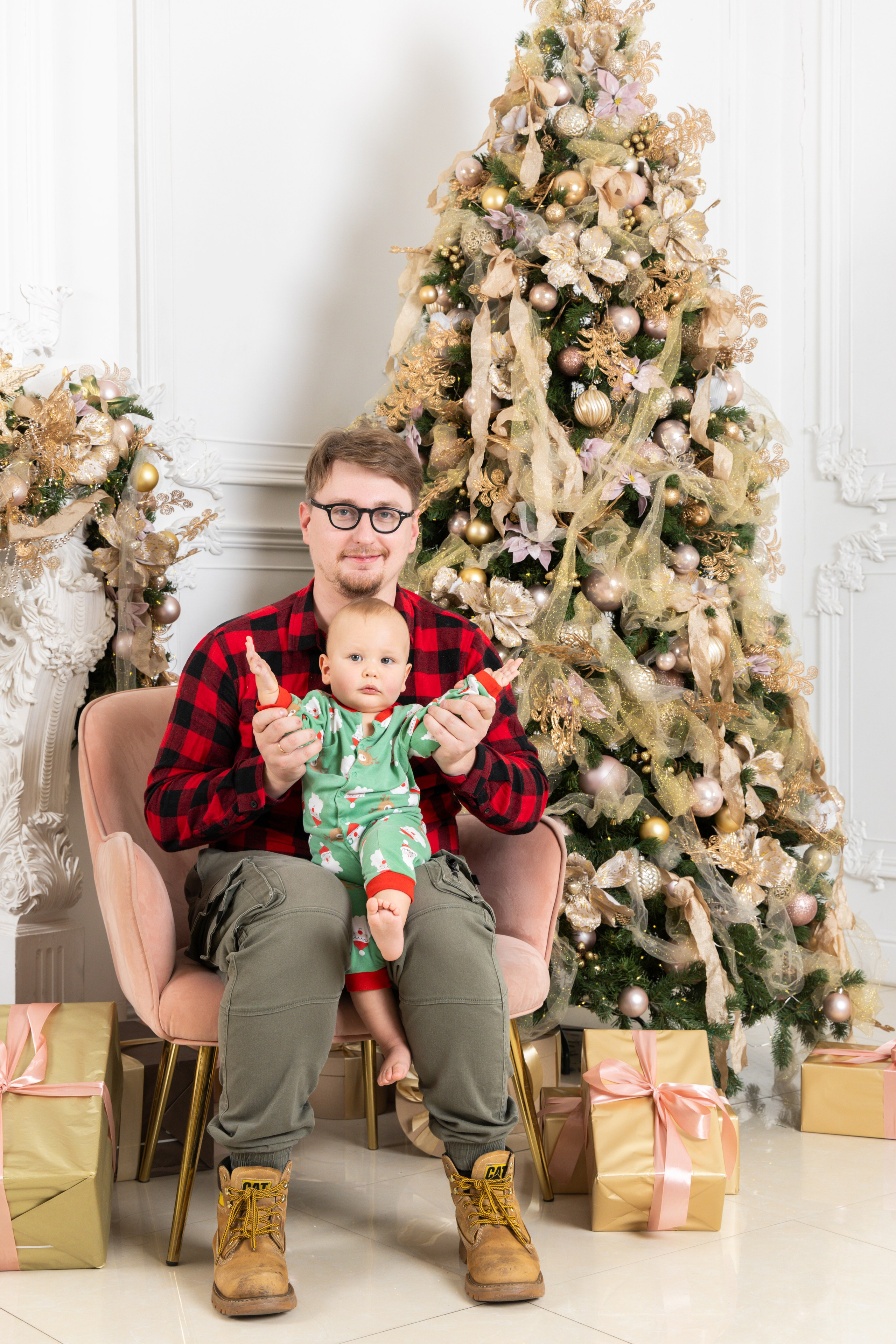 Студия. Photomantis