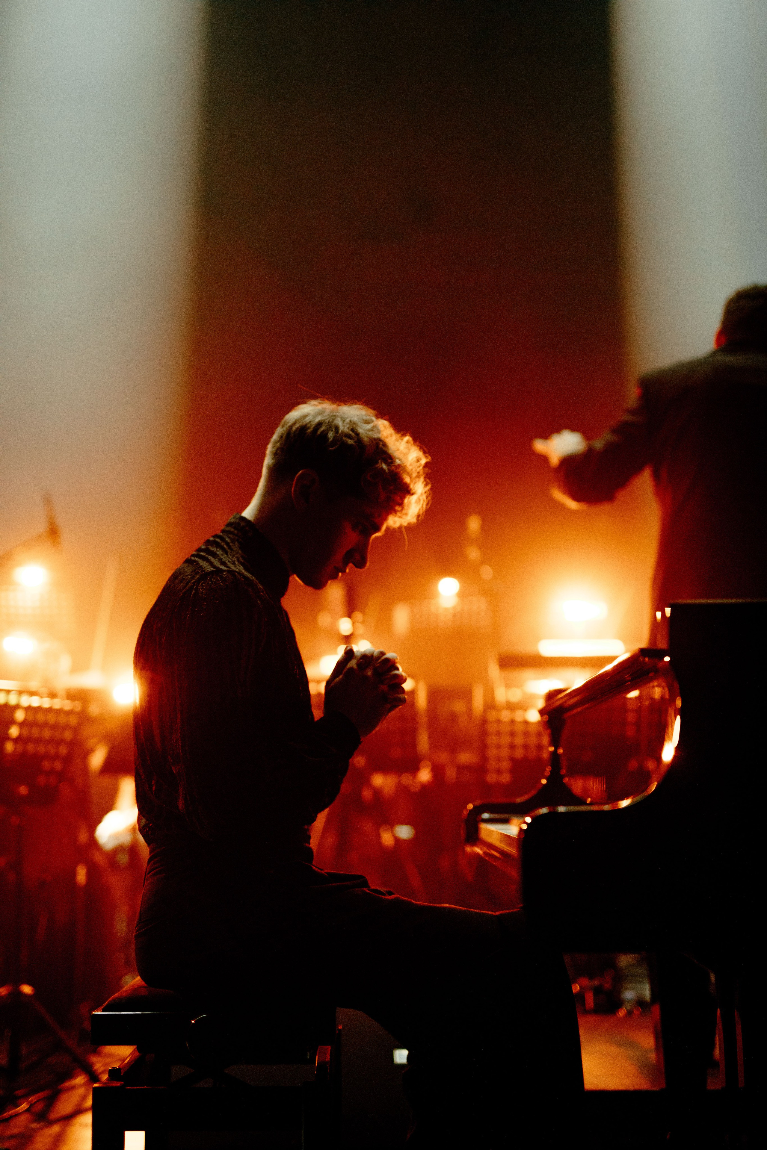 Виталий Кривцов  Музыкальный и концертный фотограф Фотосъёмка артистов, концертов и фестивалей Виталий Кривцов За кулисами музыки в кадре. Репортажный, event, концертный и backstage фотограф из Москвы Виталий Кривцов