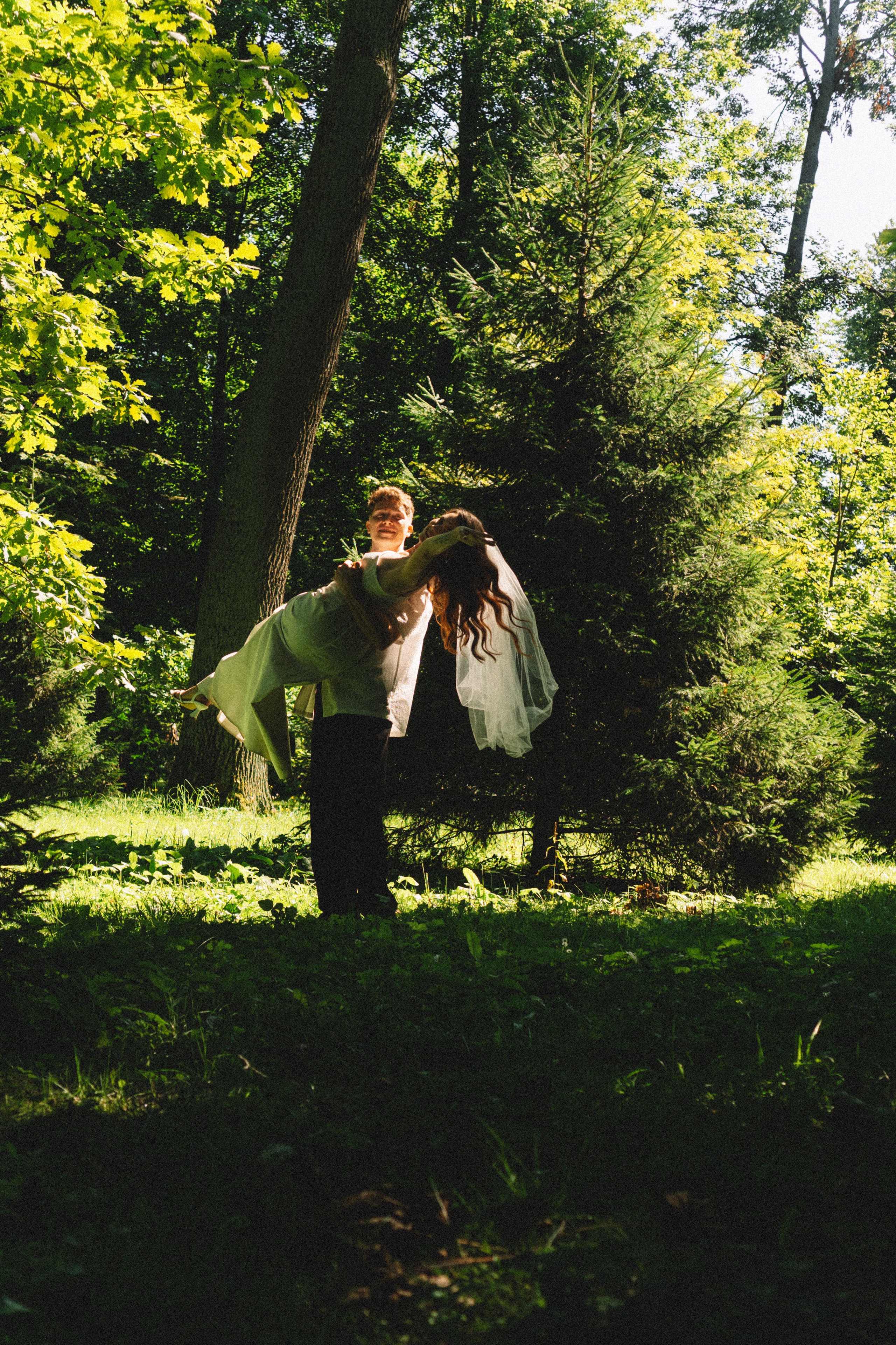 СВАДЕБНАЯ СЬЕМКА В ПЕТЕРГОФЕ И СЬЕМКА РЕПОРТАЖА В ЗАГСЕ ПЕТЕРГОФА. Профессиональный фотограф, Санкт-Петербург — Виктория Богомолова