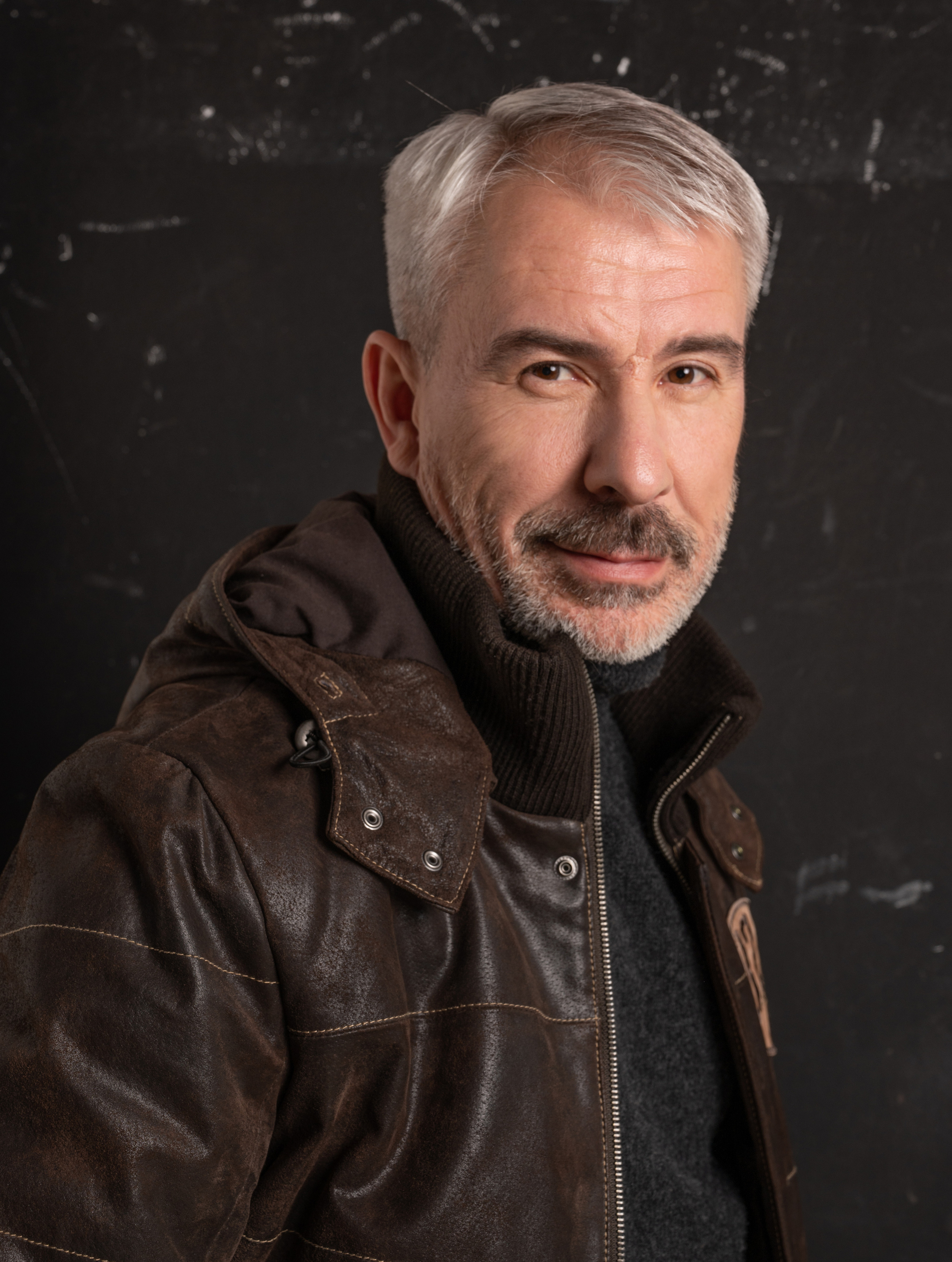 Мужской фотопортрет, бизнес портрет. Семейный и детский фотограф в детских садах и школах