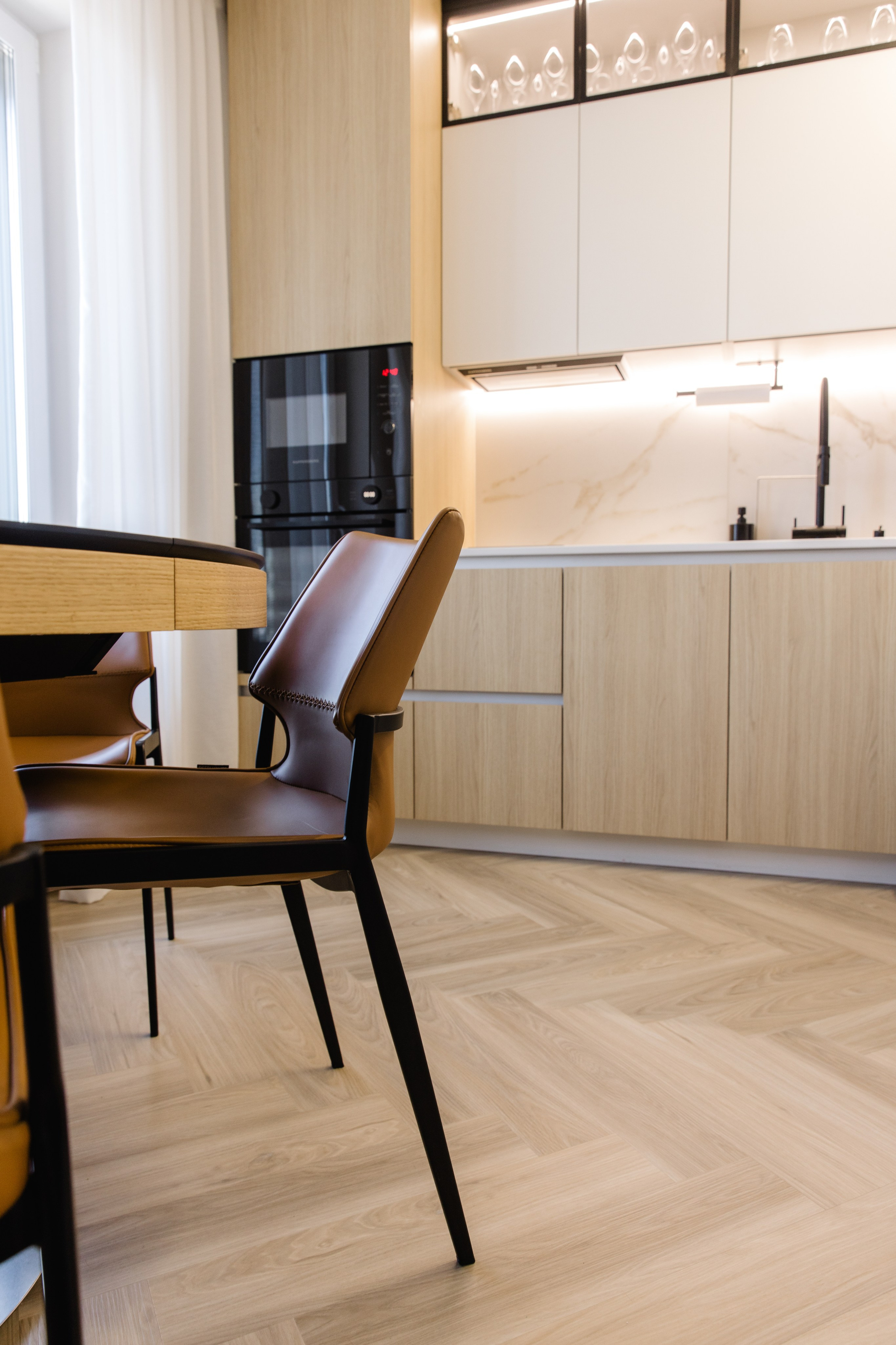 Rozalux. ГУДРУМ — Мебель на заказ в Томске | Кухни | Шкафы | Стулья и Столы