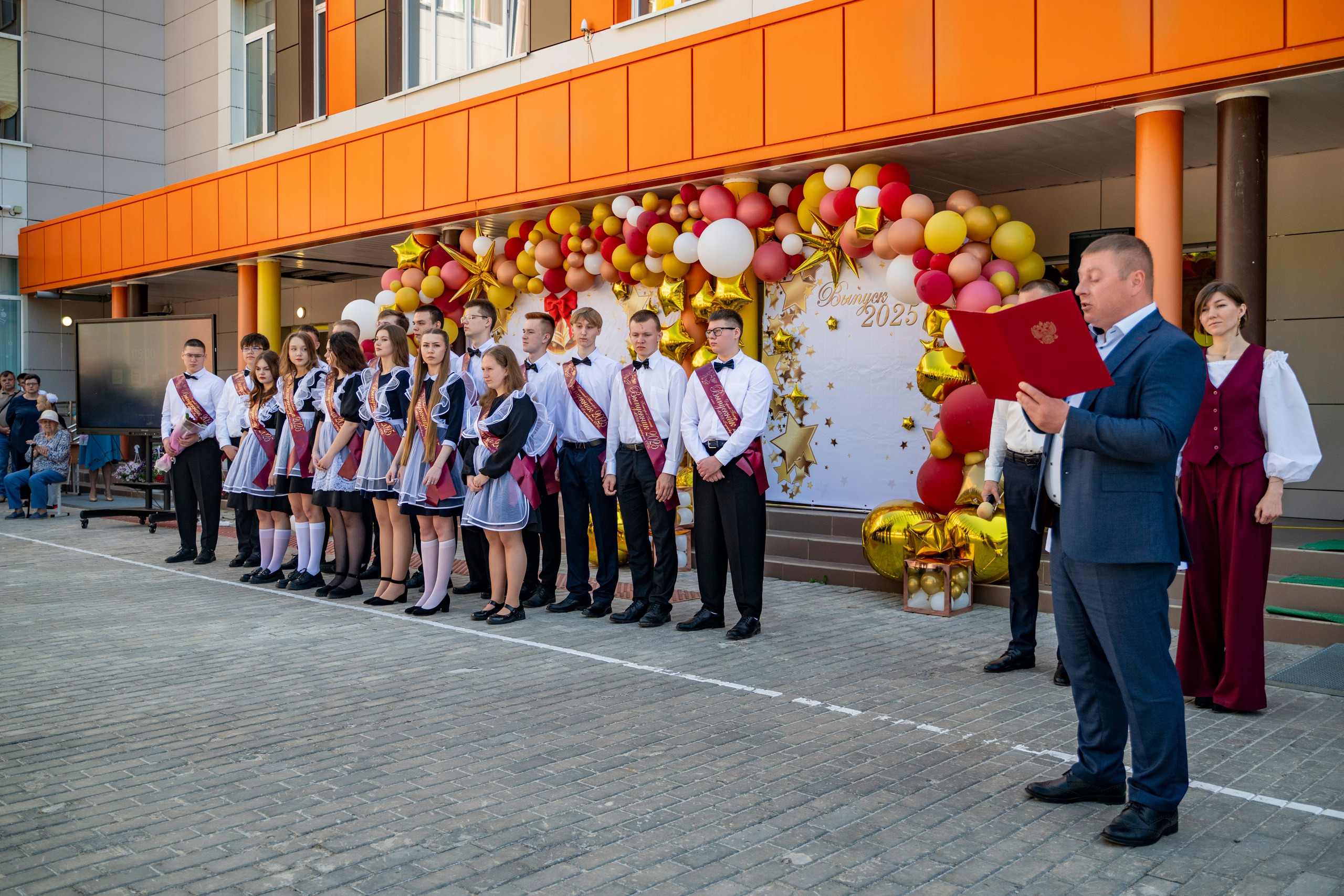 Последний звонок 11 класс. Фотограф самых запоминающихся моментов Вашей жизни