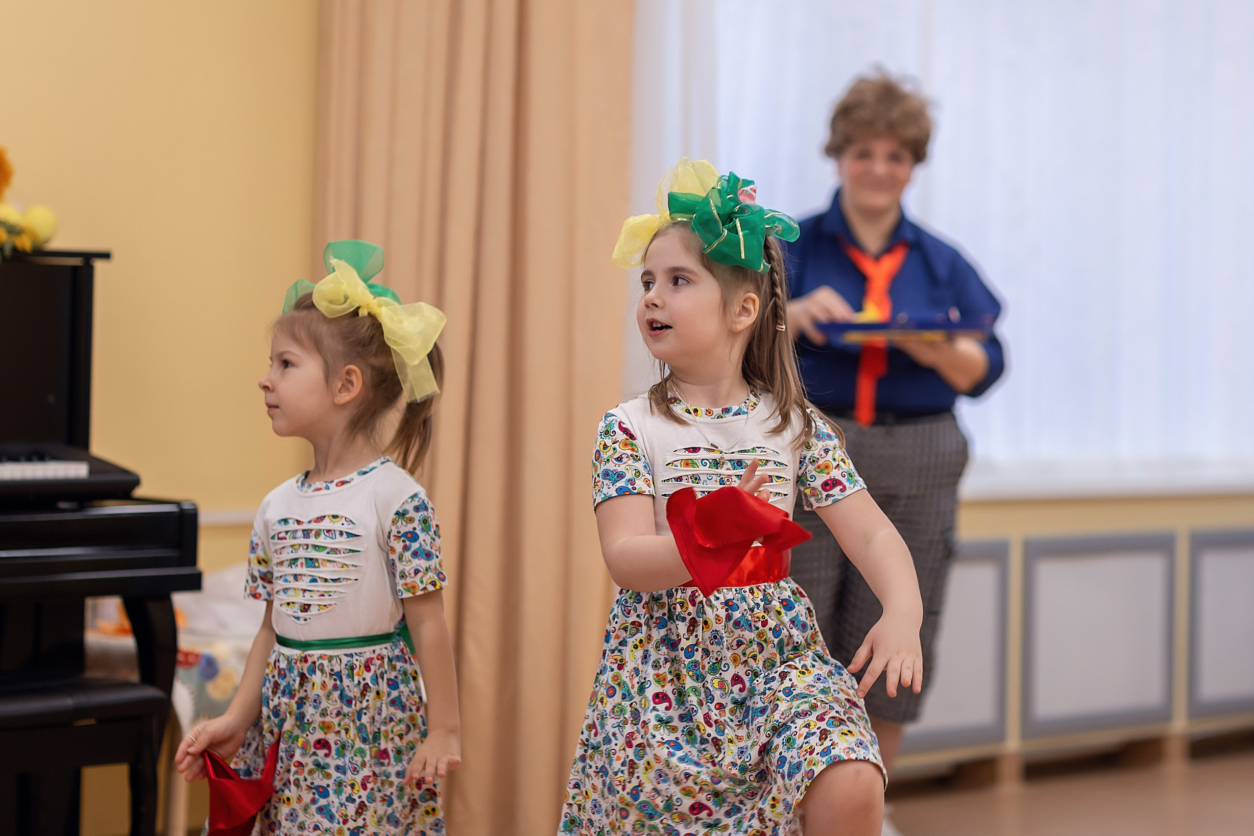 Весенний утренник_старшая группа_2025. Семейный фотограф в Санкт-Петербурге