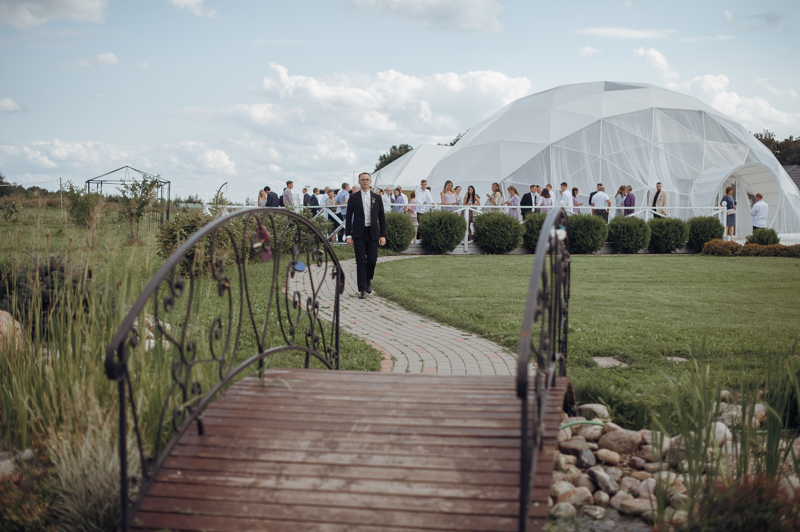 Семейный и дружелюбный свадебный день Людмилы и Сергея. Свадебный фотограф в Ярославле Денис Медоваров