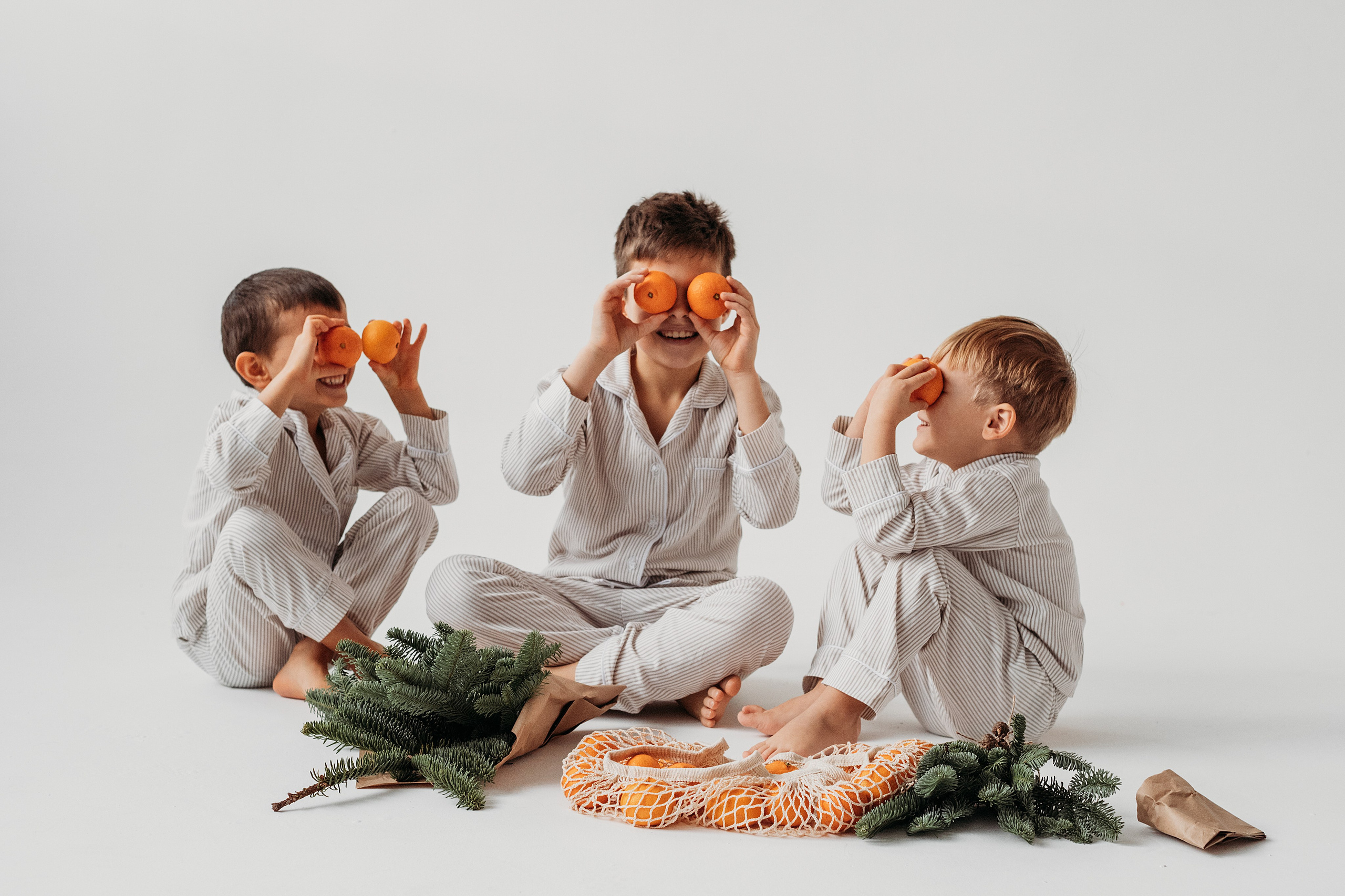 Детки Новый год. Семейный фотограф Москва