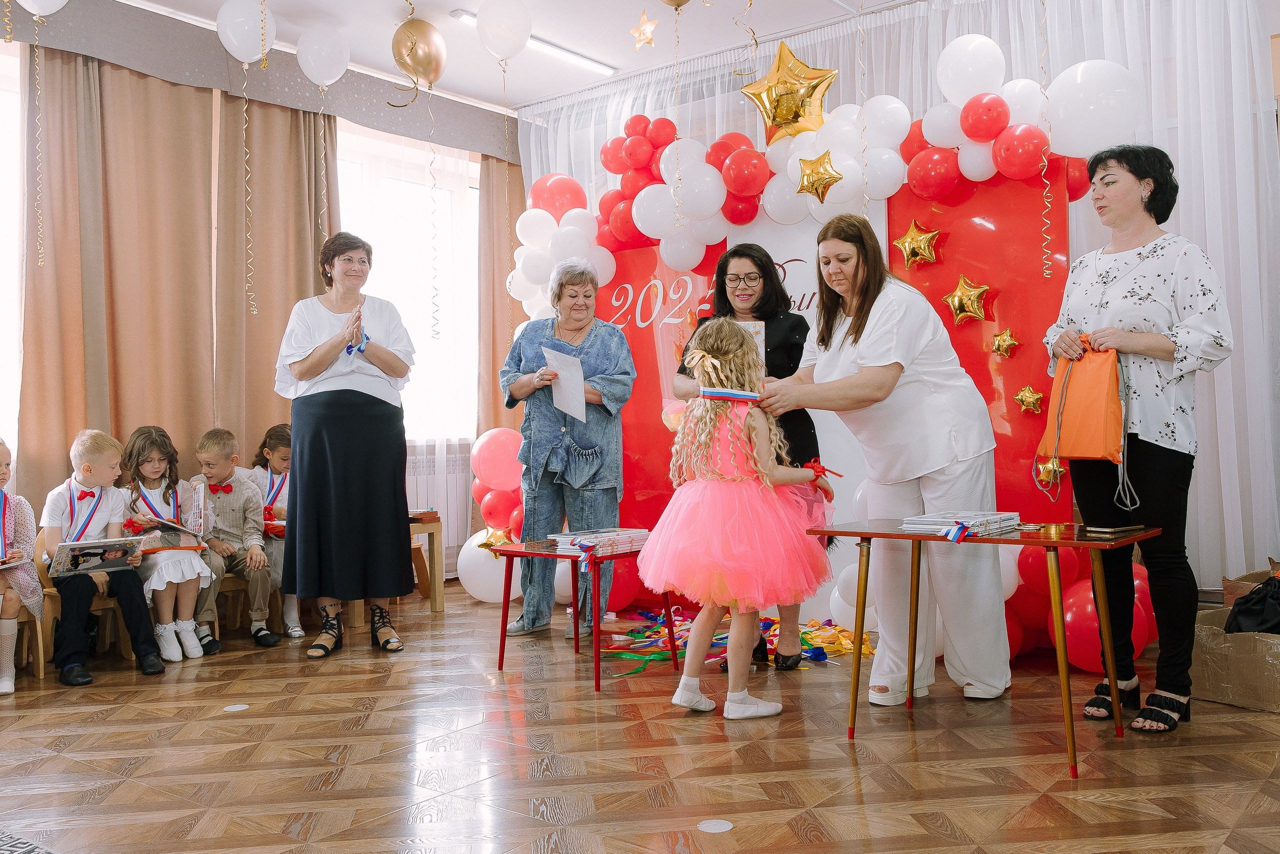 Выпускной в ДС 26. Выпускные альбомы Натальи Бутко: Новороссийск, Анапа, Геленджик