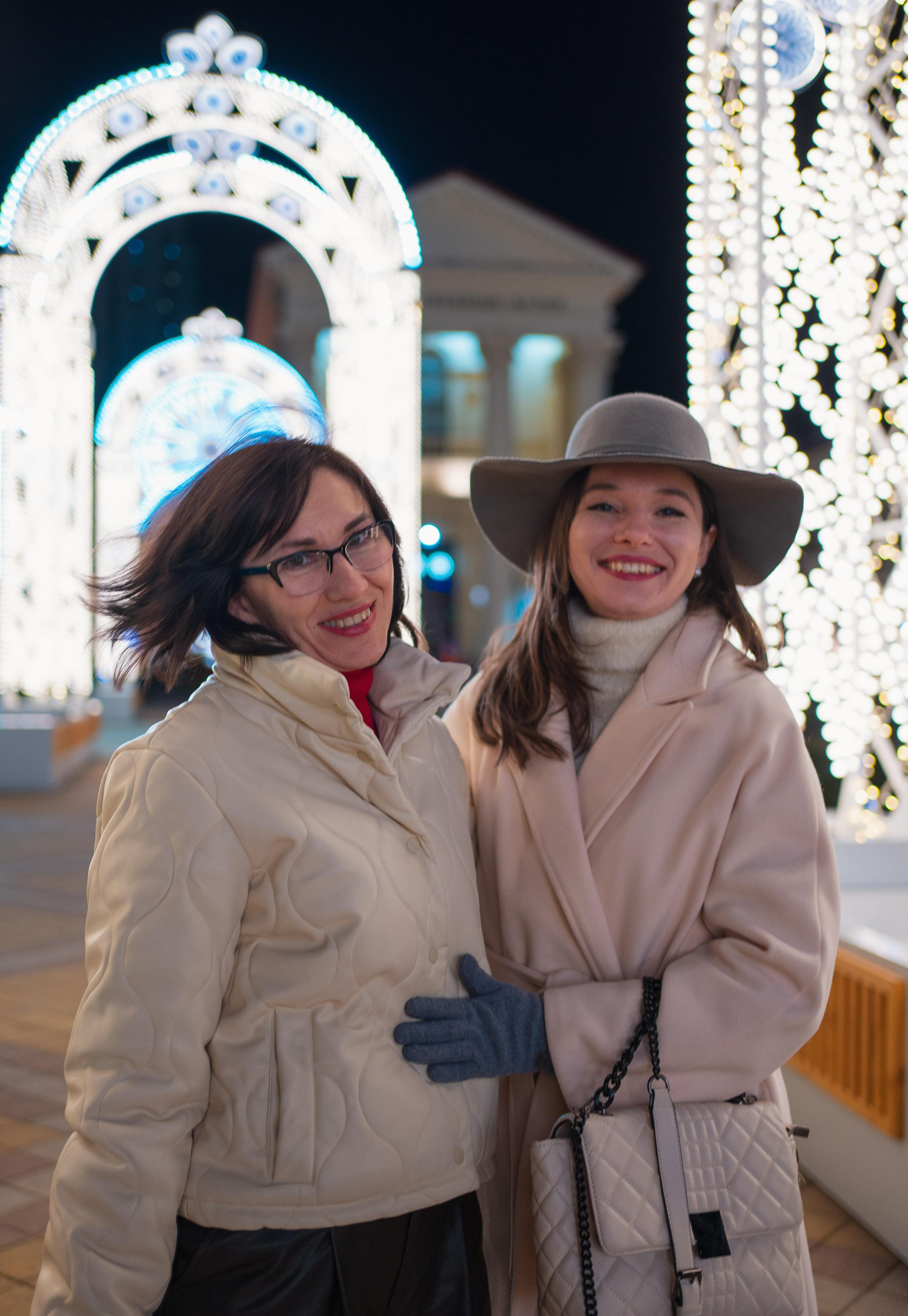 Ева и мама. Главная