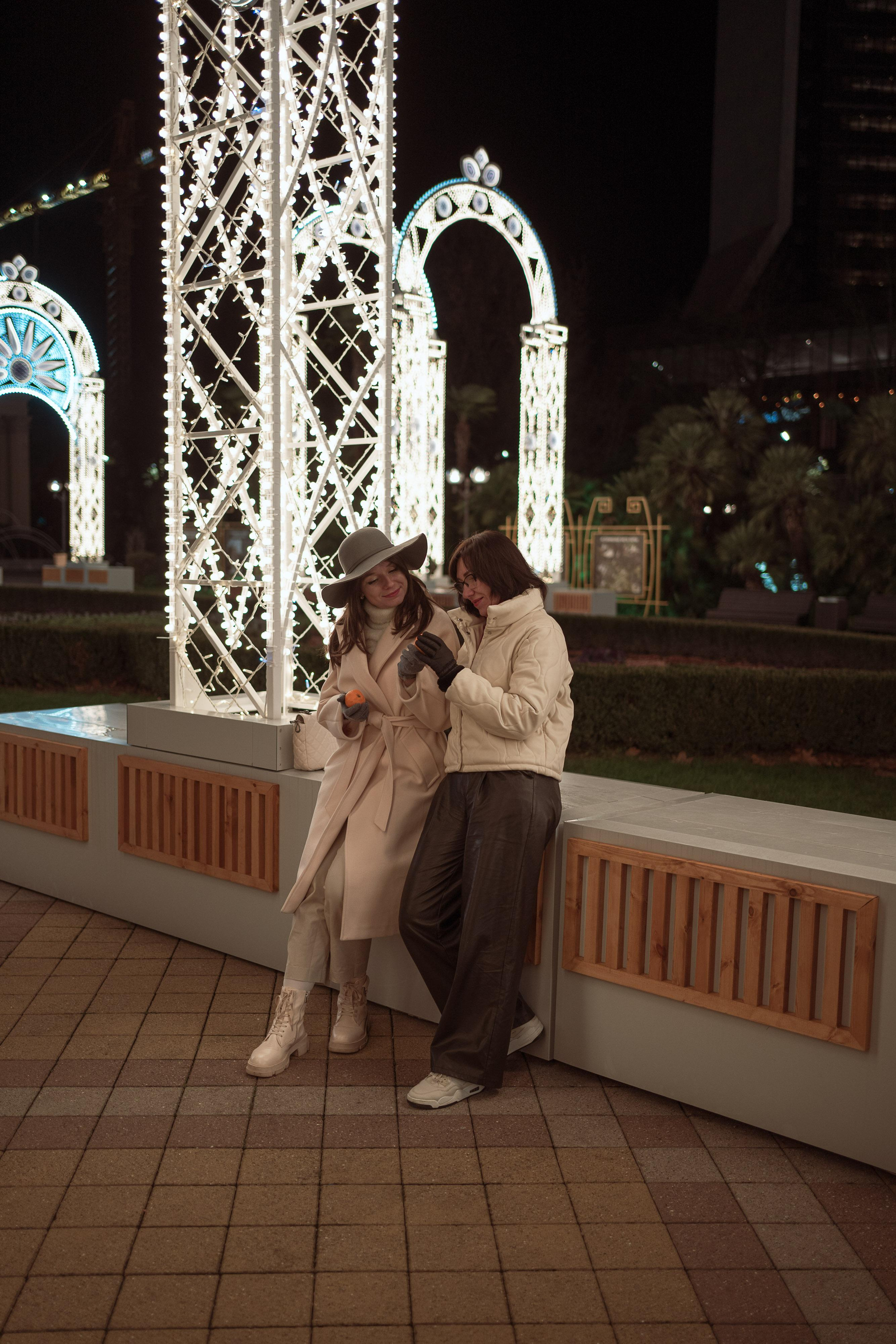 Ева и мама. Главная