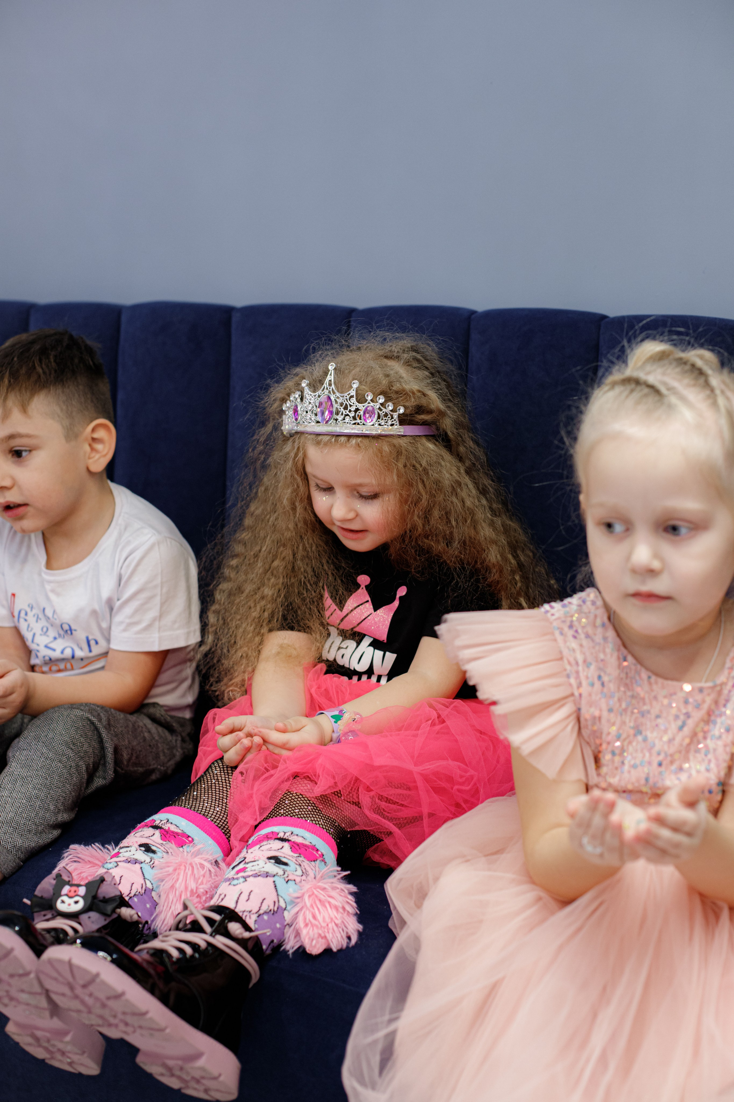 ASIA'S BIRTHDAY PARTY. Photokarish