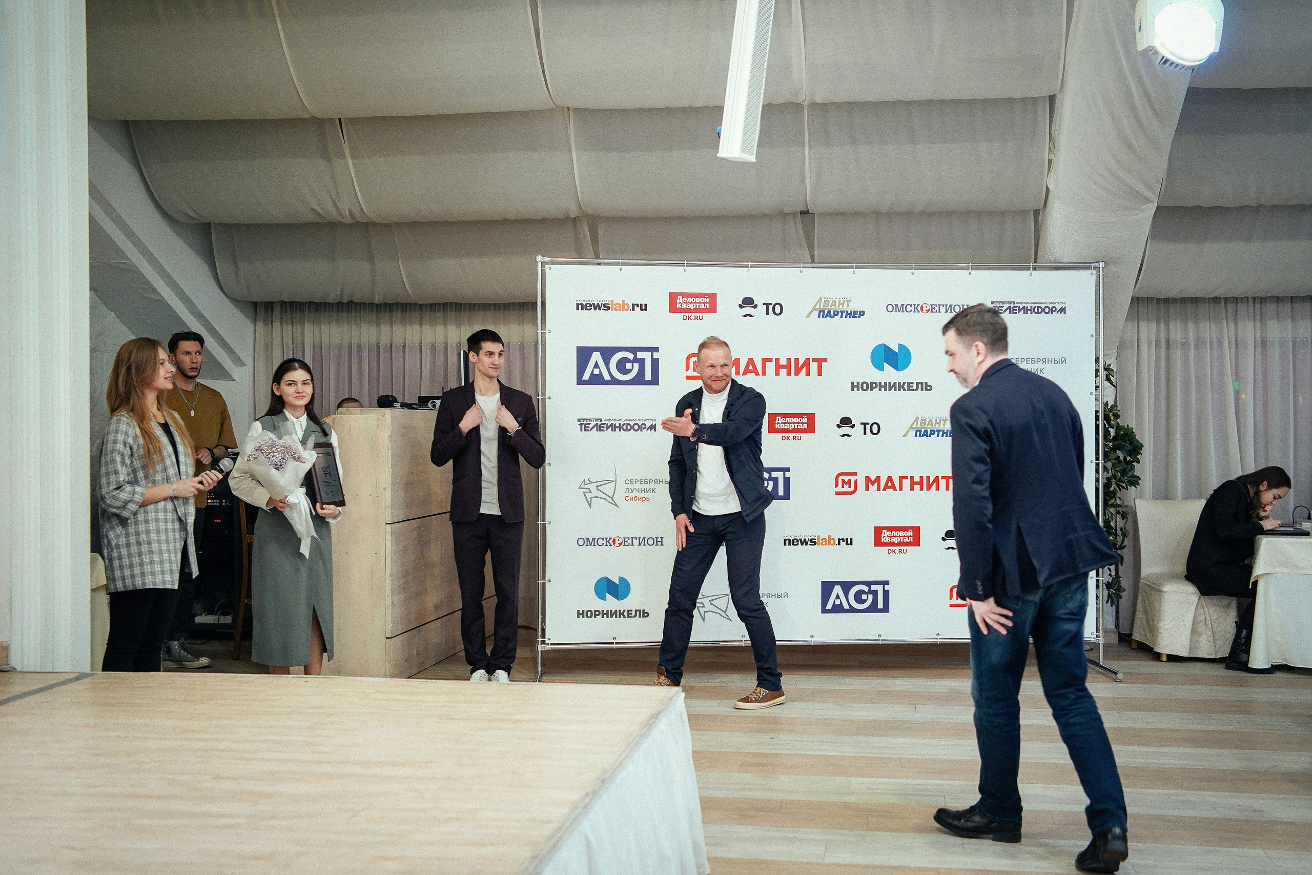 Вручение премии «Серебряный лучник». Репортажный фотограф в Новосибирске. Алексей Гриценко