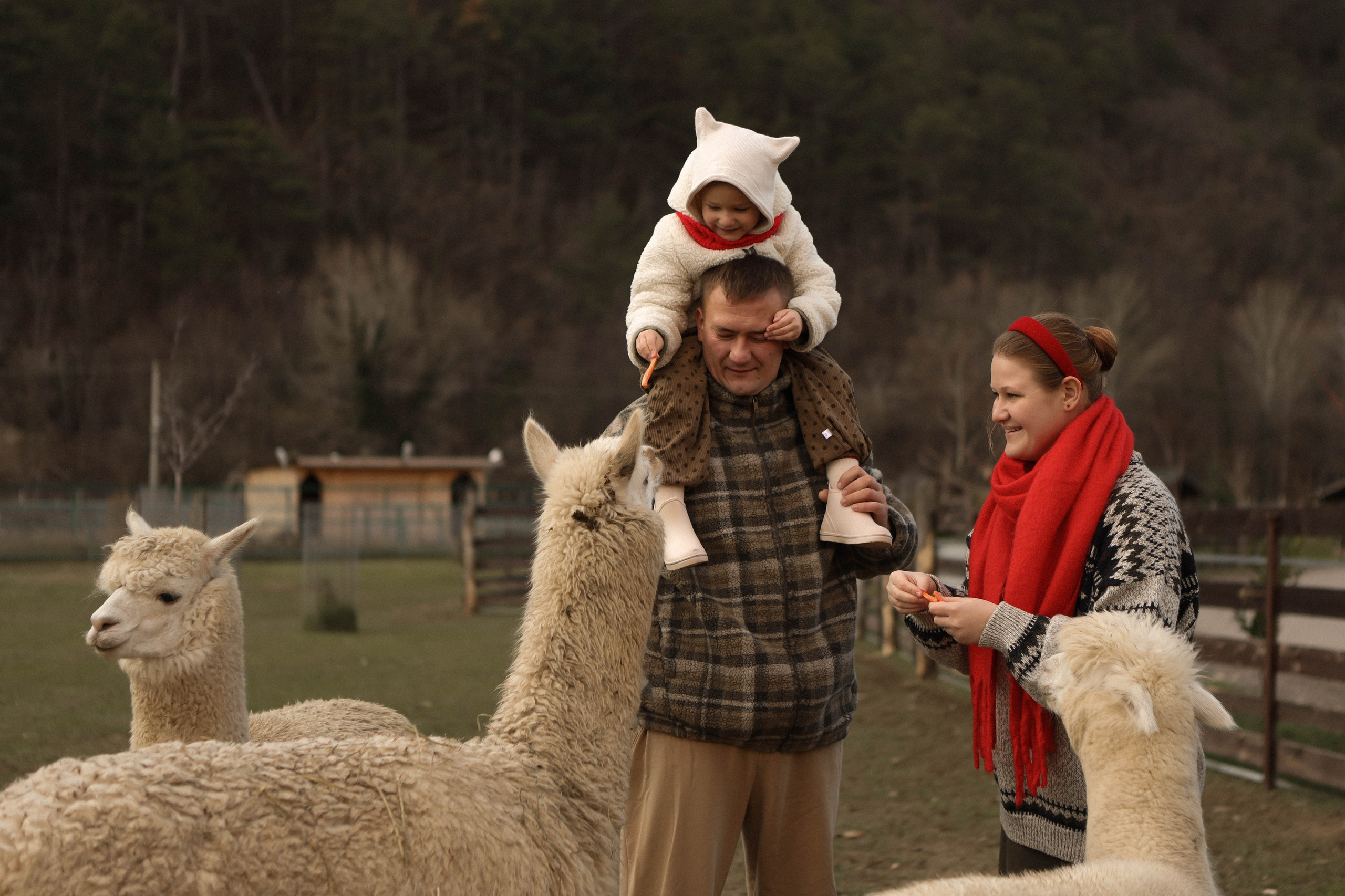 Чудесная девочка Майя и её родители. Фотограф в Крыму Богдана Захарчук