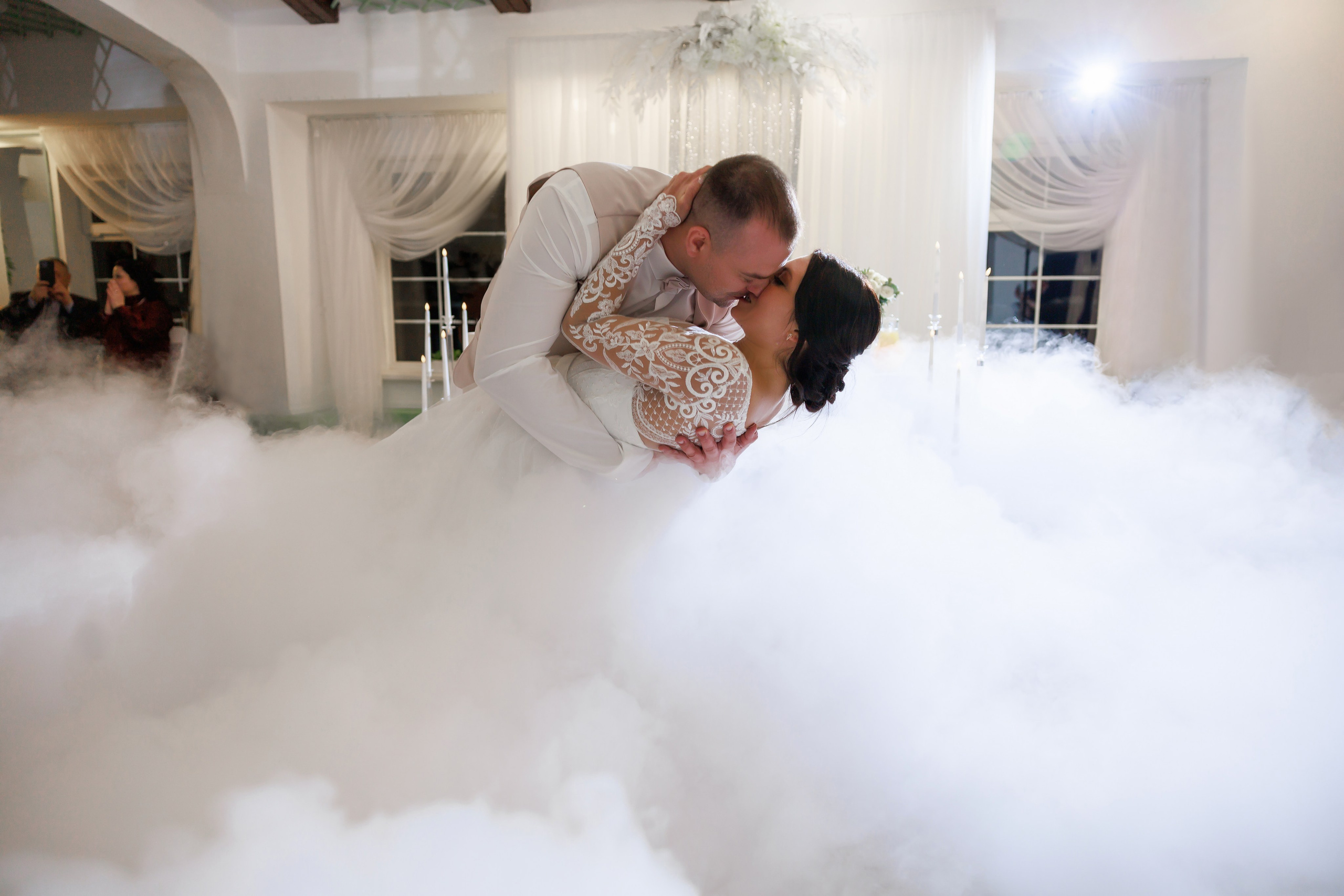 Свадьба в клубе Леонида Тягачёва. Семейный фотограф в Дмитрове Валентина Халикова