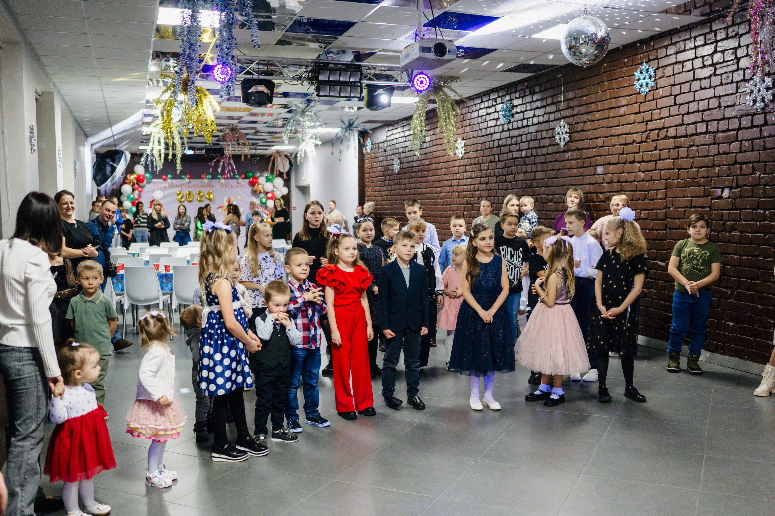 Елка Стартехпрома — 2024