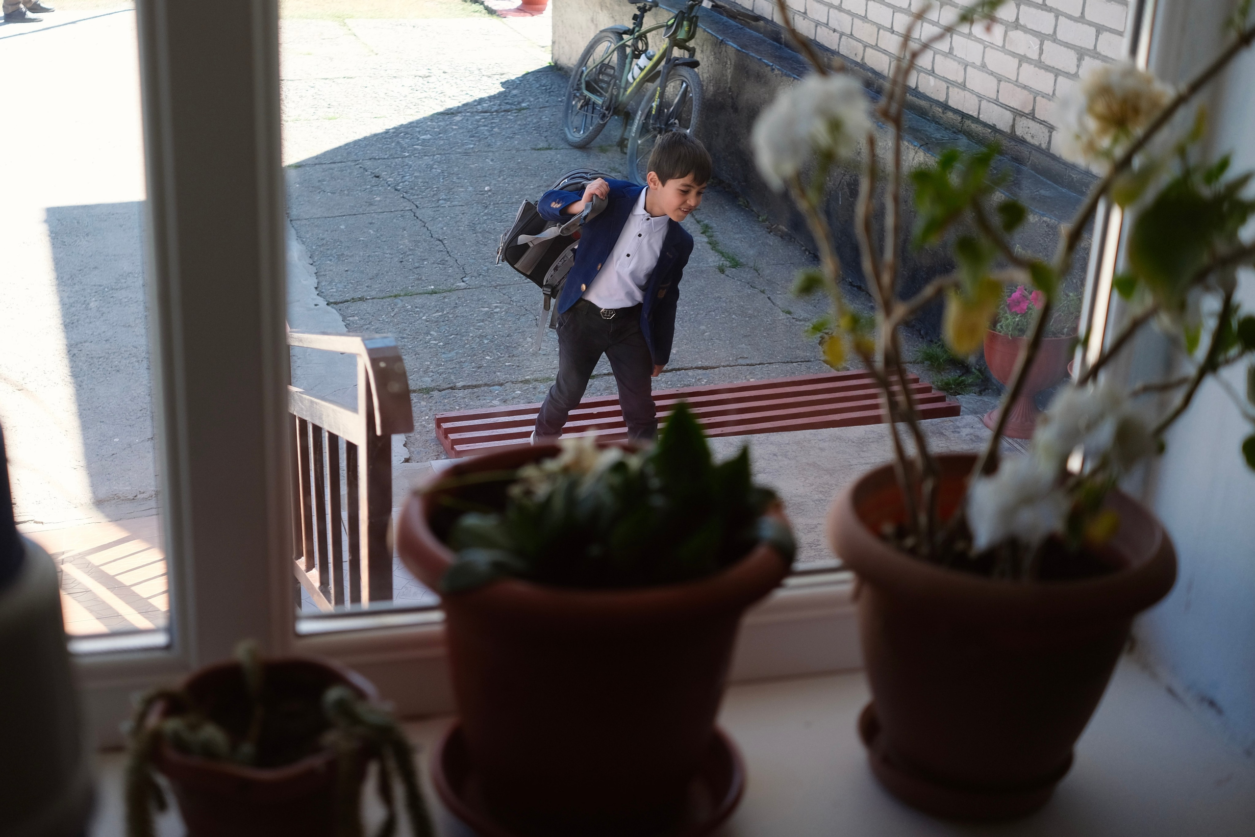 Средняя школа с. Архыз, Карачаево-Черкессия. Фотограф Евгений Андреев