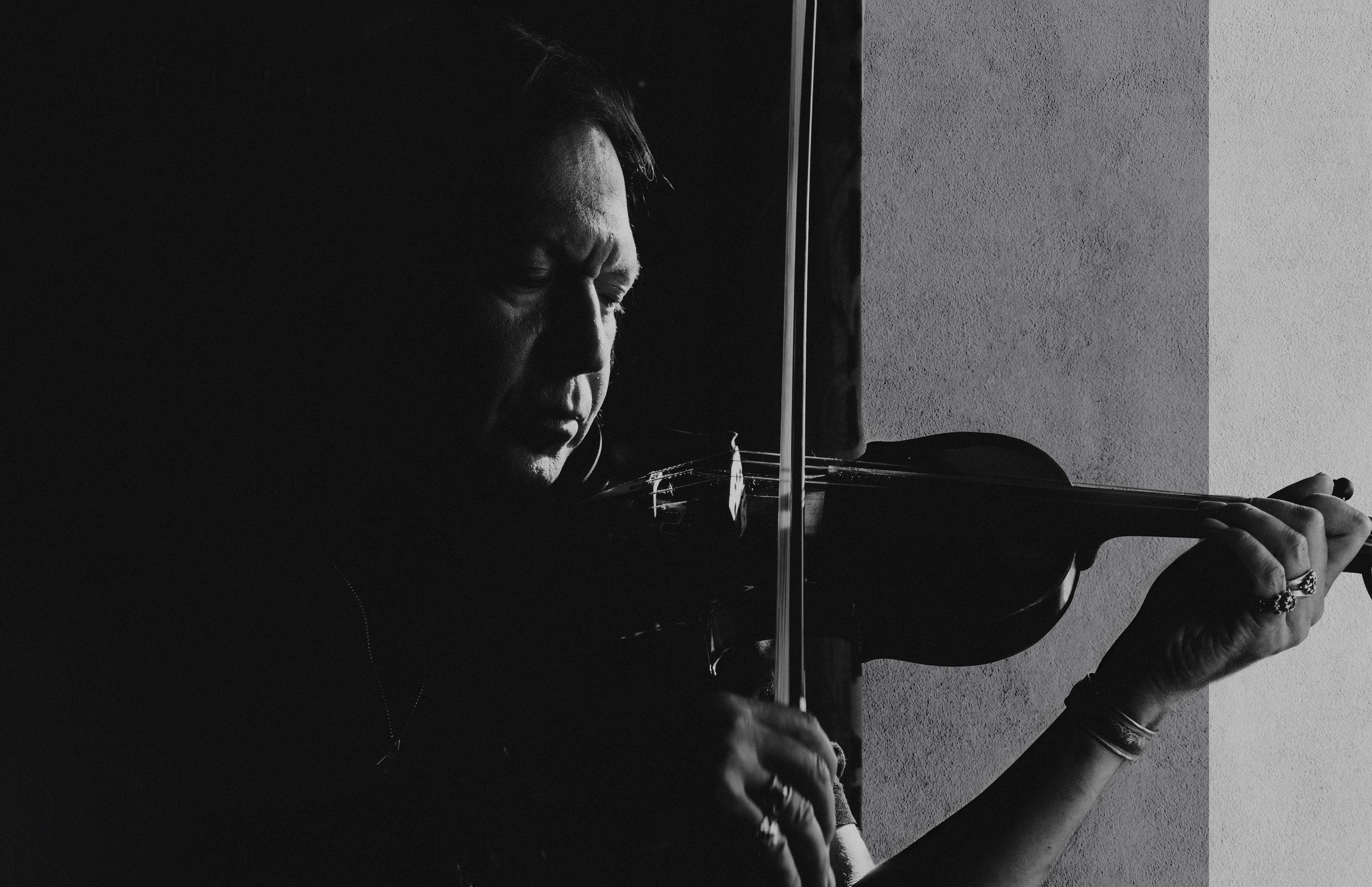 Святослав Мороз (скрипка). Reportage, architectural, fine art photographer Lena Melnikova in Moscow