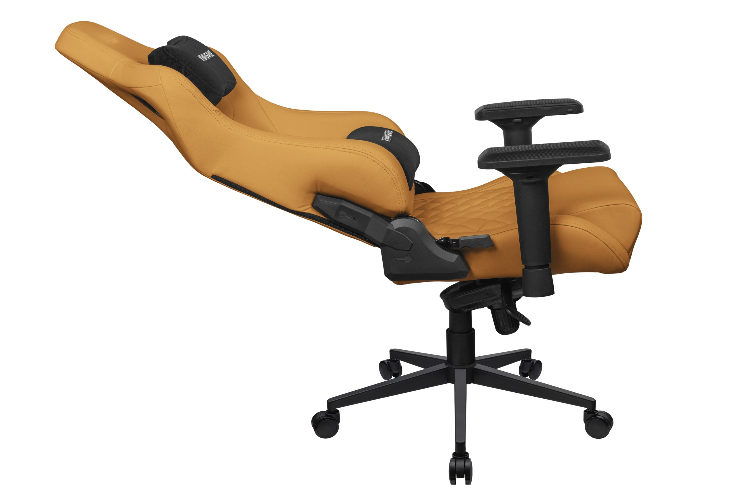 VMM — фотосъемка кресла MAROON NEW ERA. Рекламный и предметный фотограф Марченков Антон