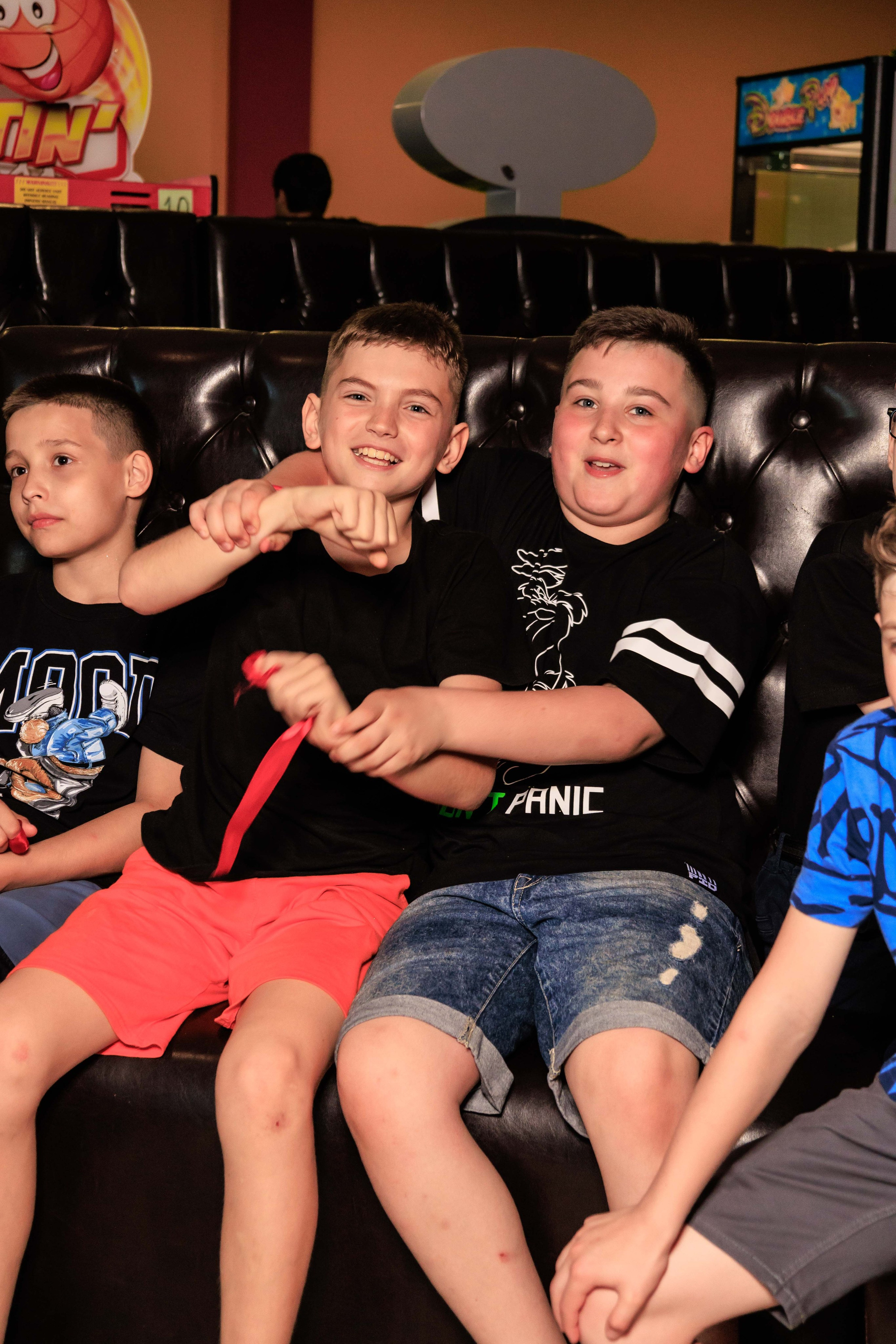 Выпускной 4 класс. Фотограф в Москве Дмитрий Емельянов