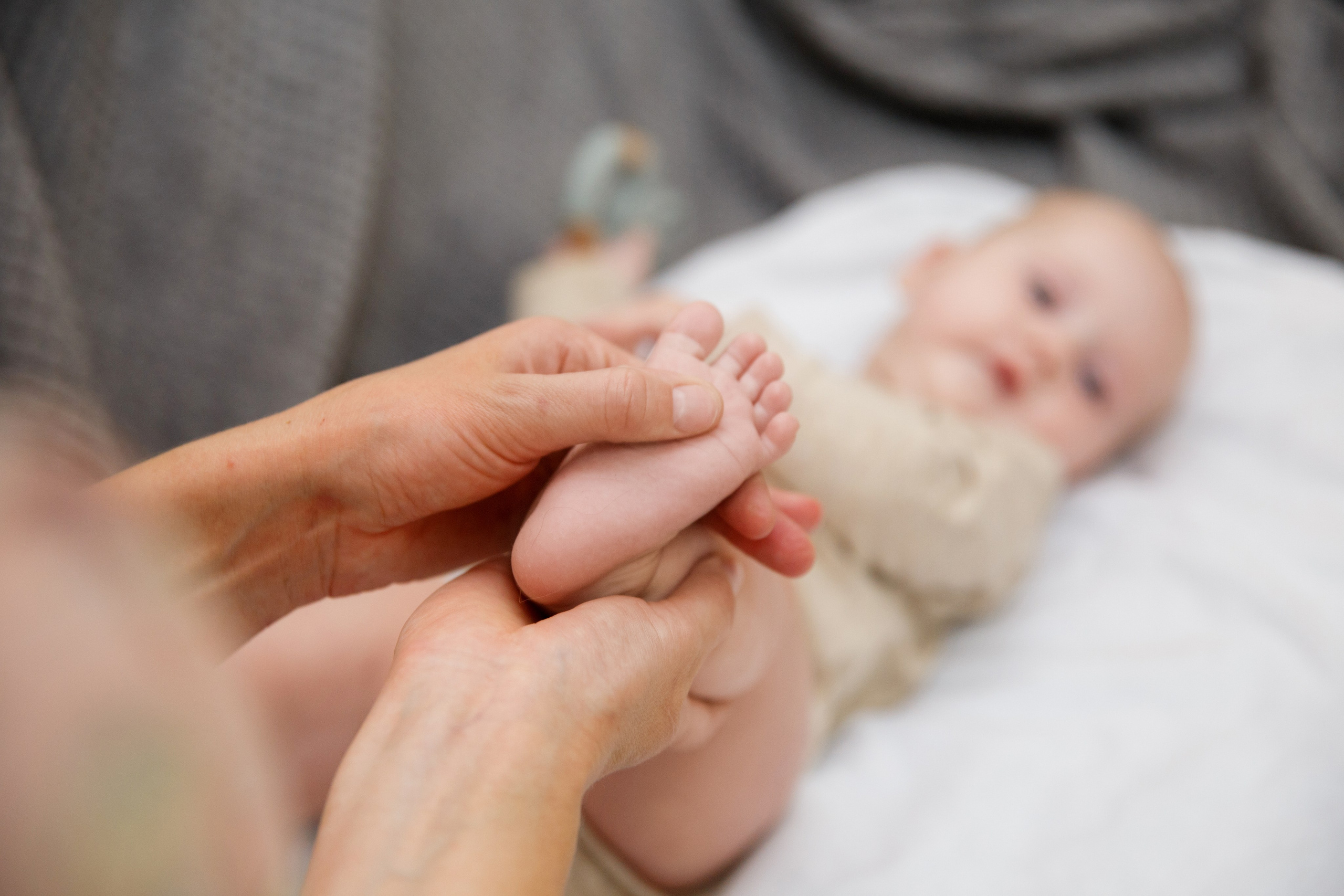 Контент фотосессия для инструктора-методиста по лечебной физкультуре, массажиста, специалиста в области гр. Женский и контент фотограф Люба Пунанцева. Северодвинск. Архангельск