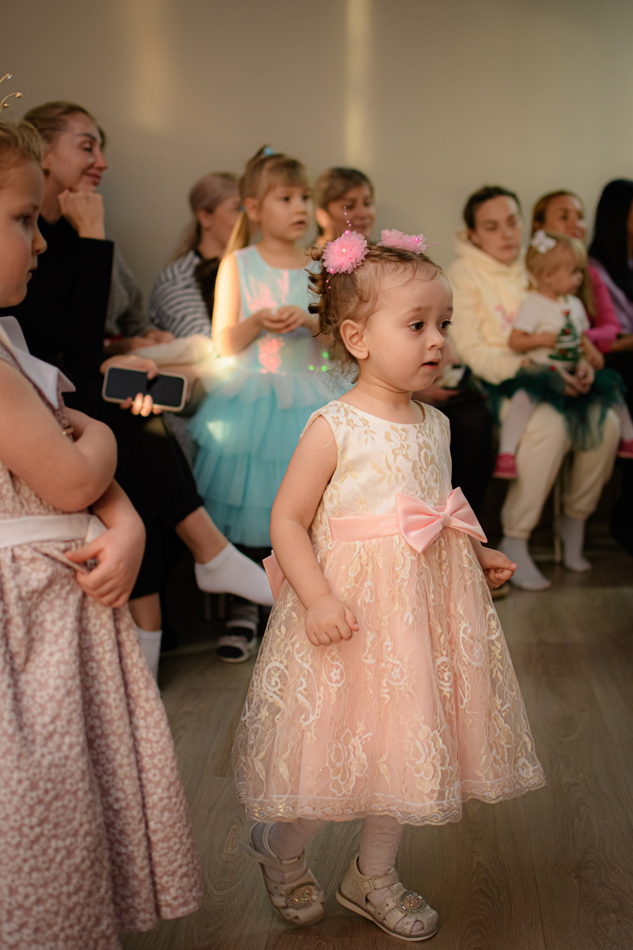 HAPPY NEW YEAR. Photokarish