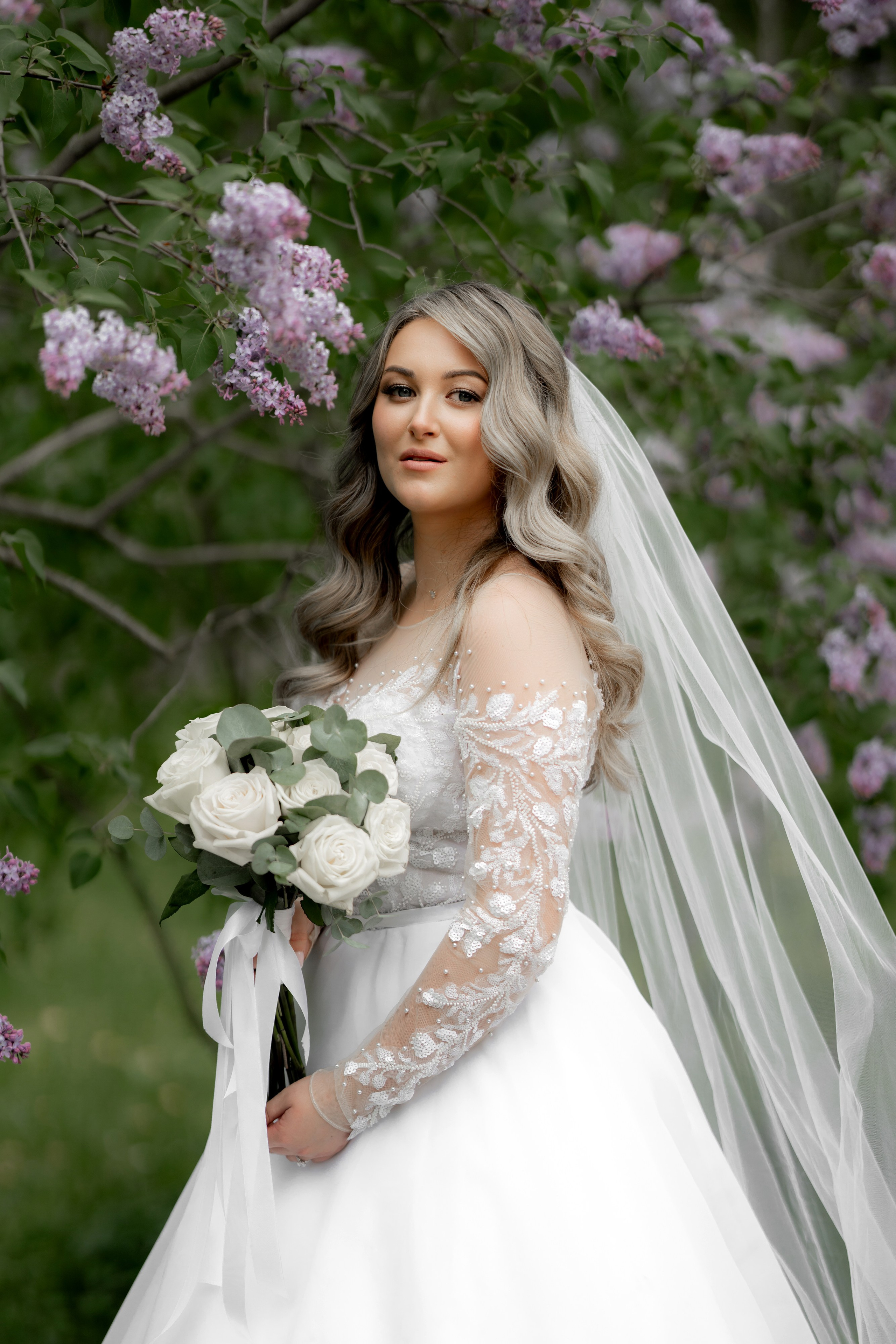 Красивые места для свадебной фотосессии летом в Санкт-Петербурге. Свадебный фотограф Александр Невский в Санкт-Петербурге