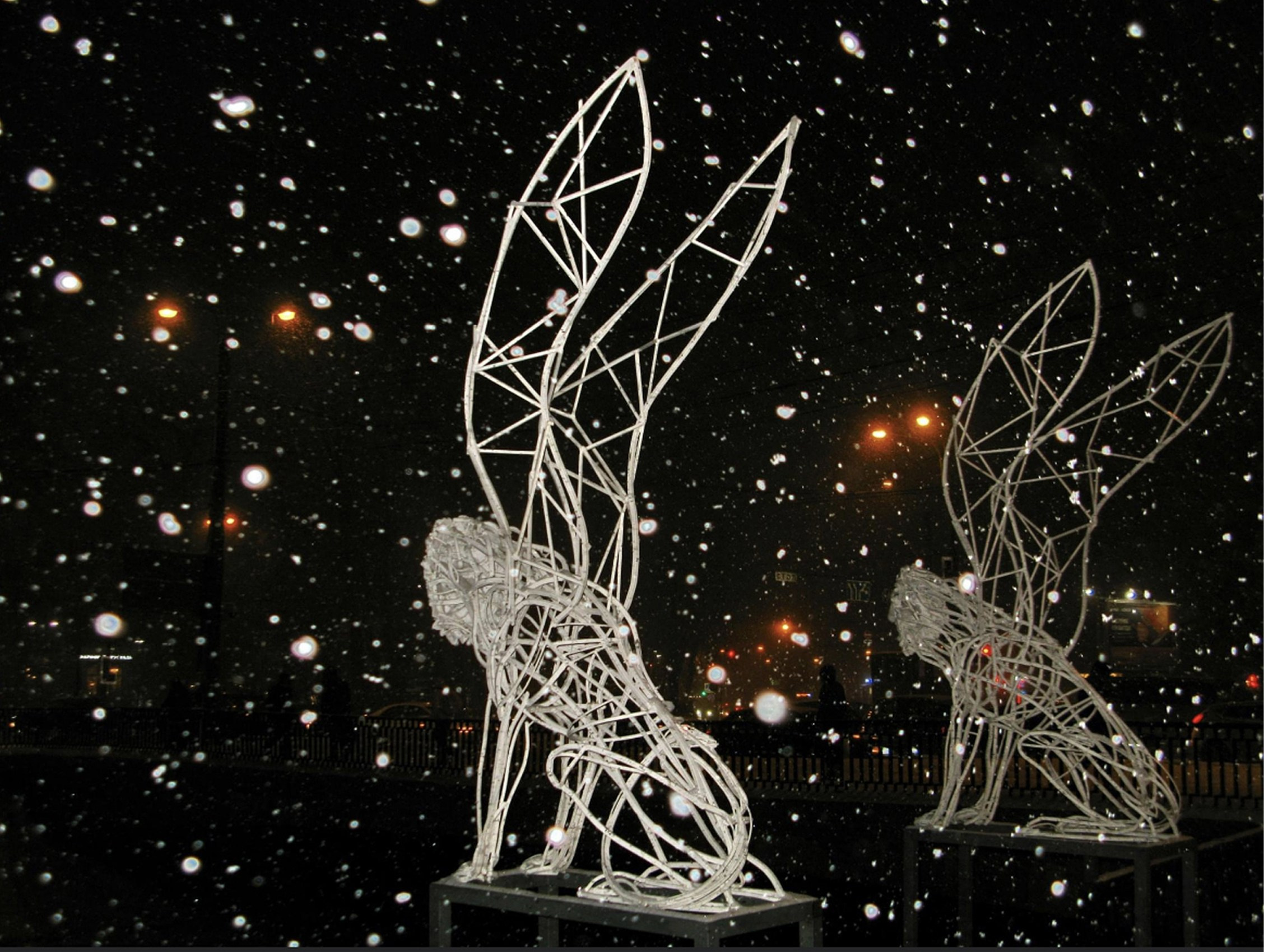 Чернореченские львы / СПб/ул.Торжковская 1/2021. Художник — скульптор Антонина Фатхуллина