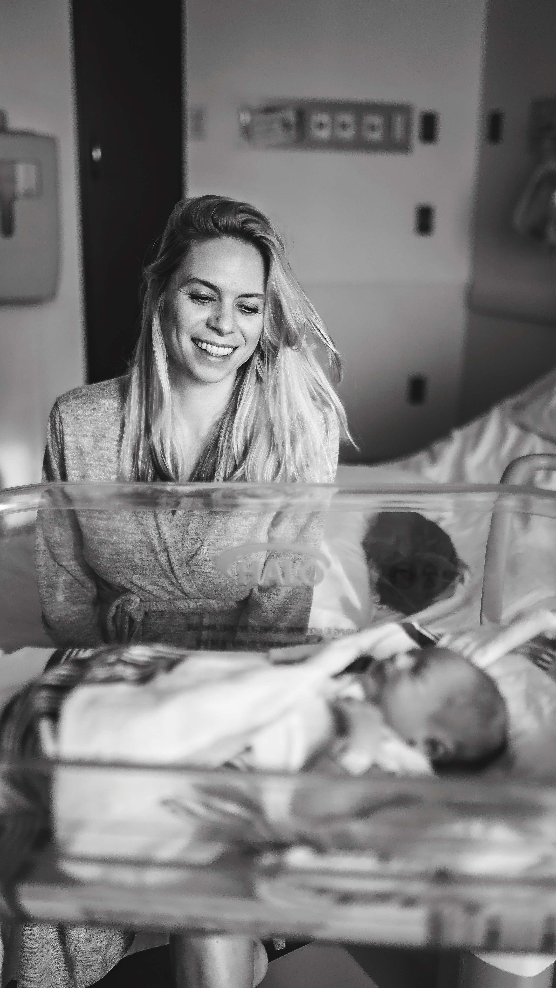 Fresh 24/48 newborn photos | First days in the hospital or at home | Anny Smirnova