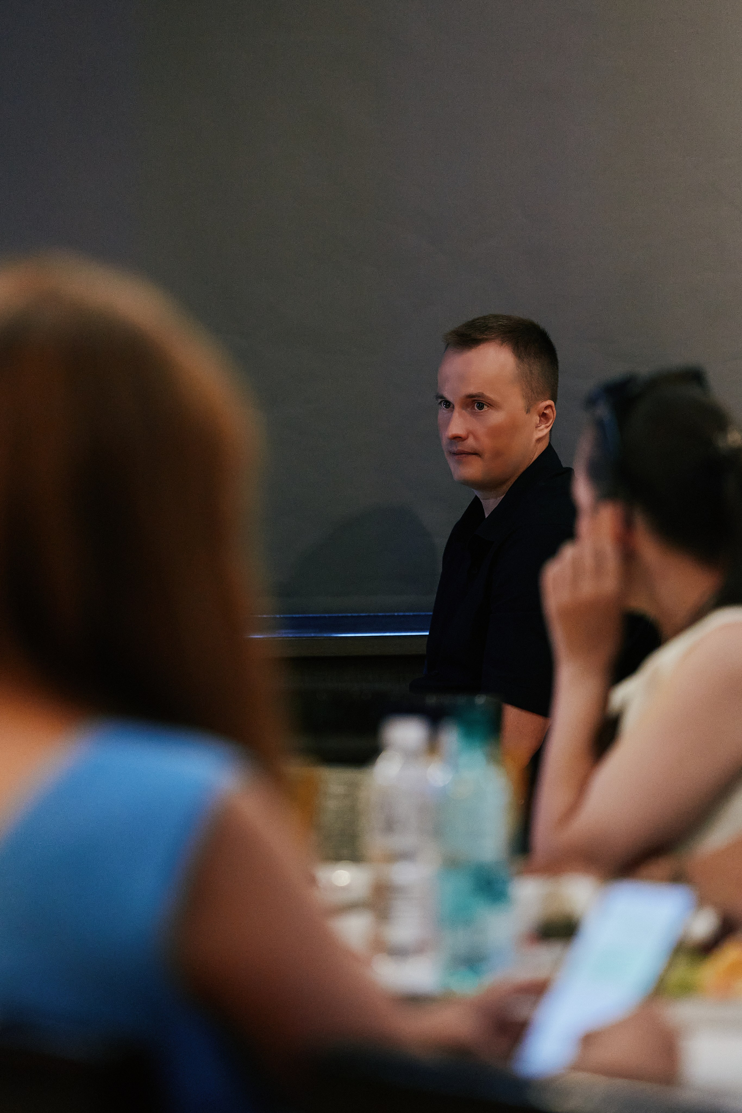 Бизнес завтрак в Golden Tulip 24.07. Свадебный репортажный фотограф краснодар максим дремов дрёмов фотосессия студия цена