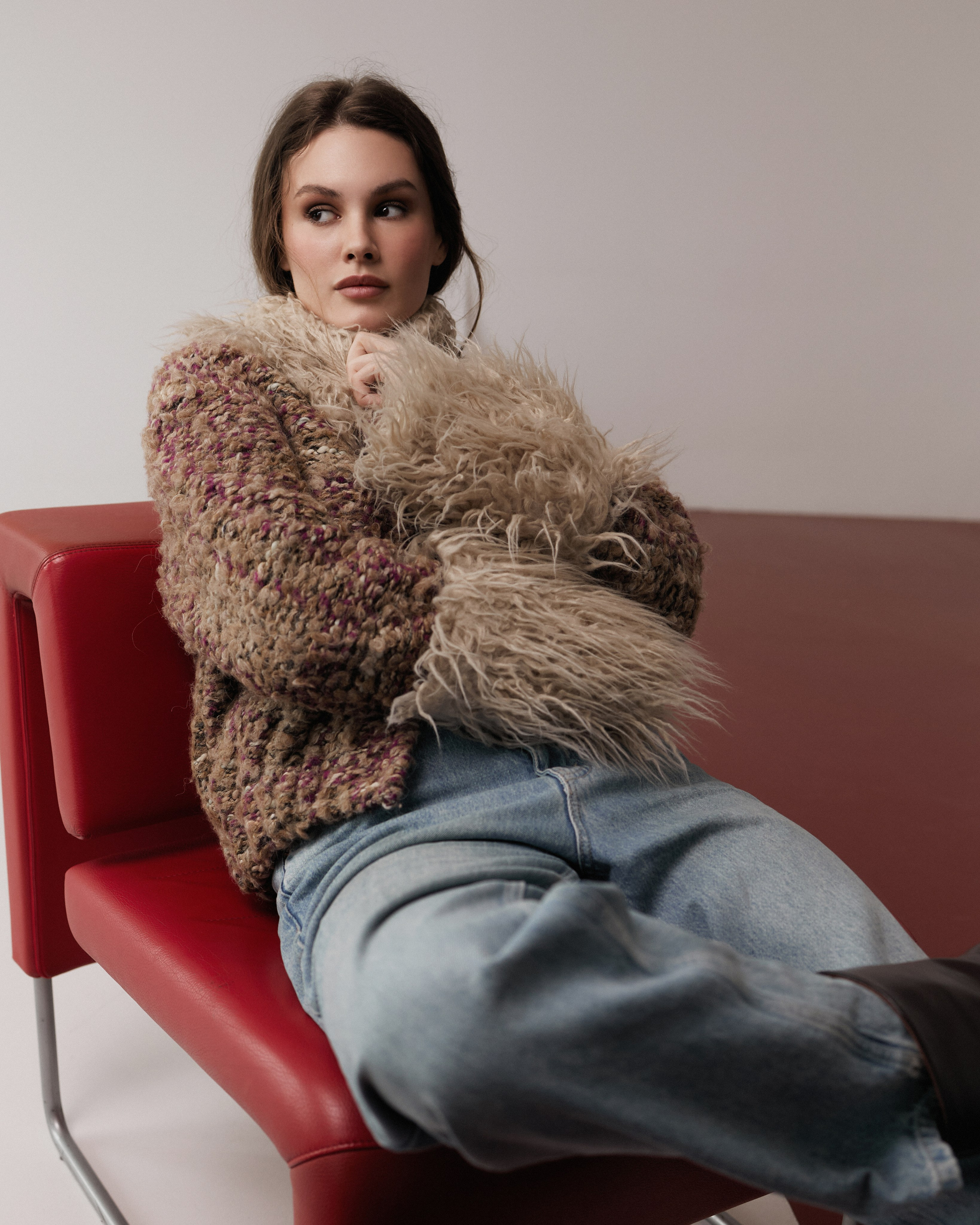 Ksenia / art. Влада Зюзина — adalwzet posmotri — коммерческий фотограф в Москве — портретный фотограф, фотограф для брендов