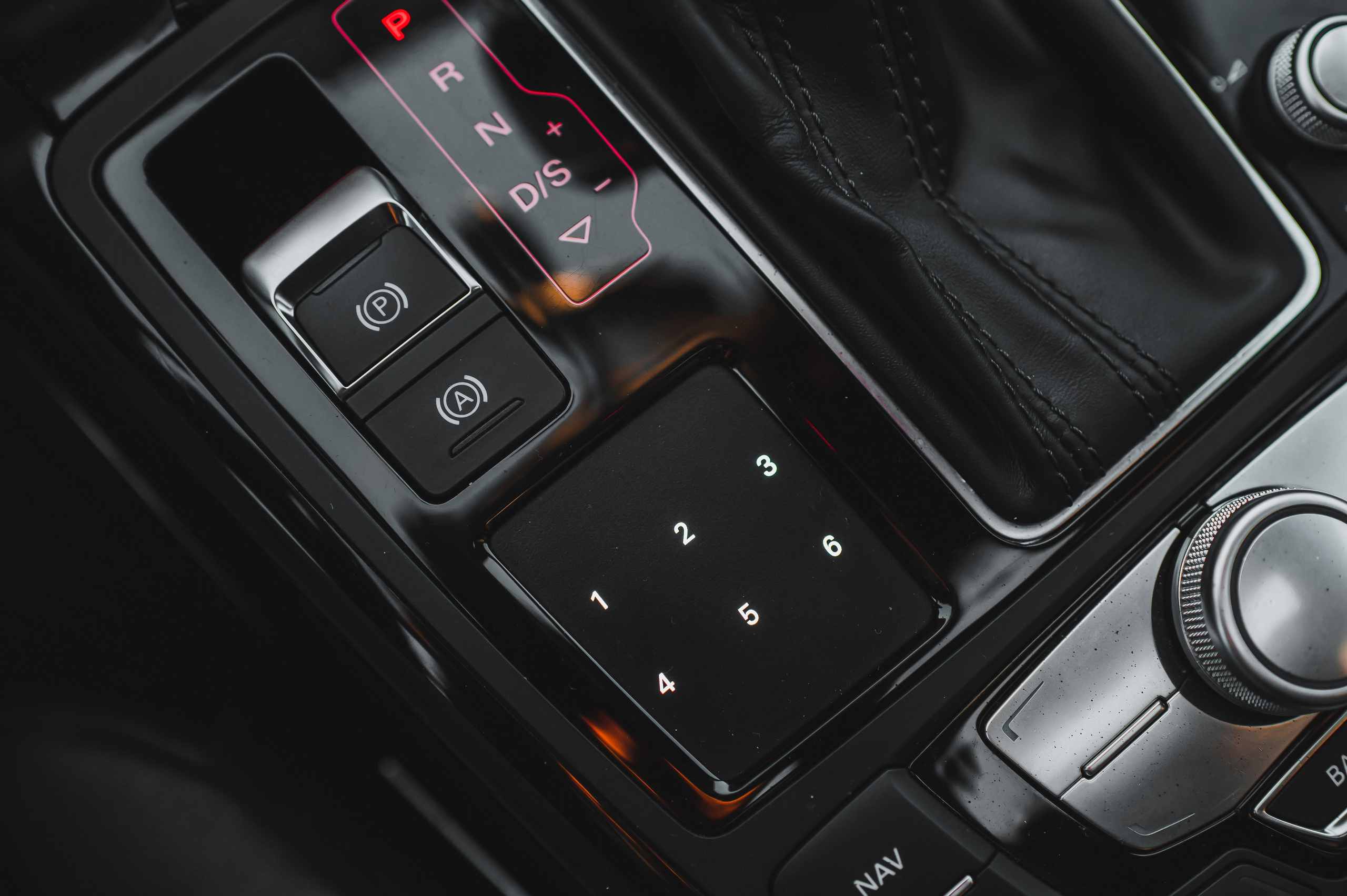 Съёмка автомобилей. Фотограф в Астане