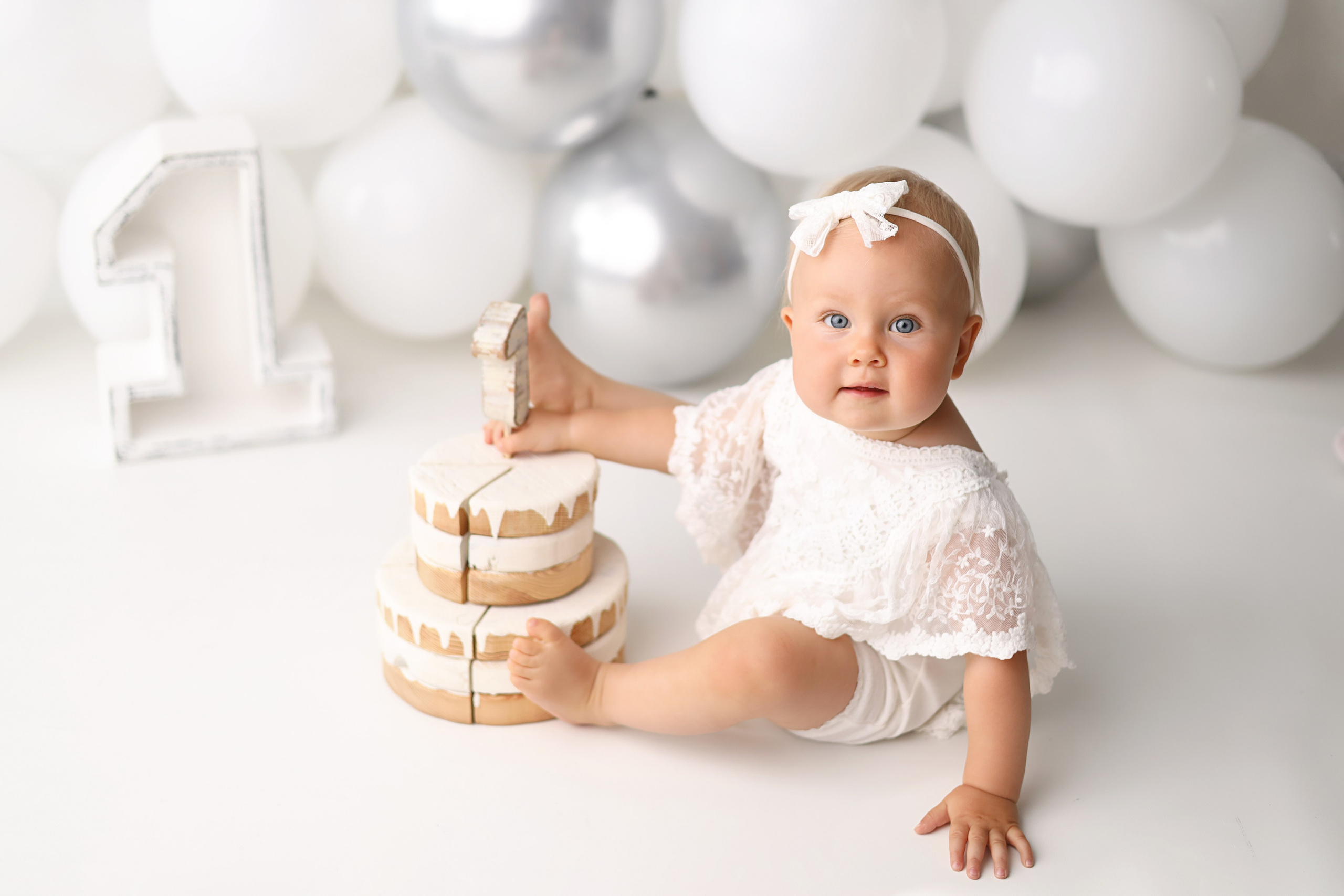 Детская фотосессия на 1 годик для Киры. Фотограф новорожденных Москва. Ньюборн фотограф Москва