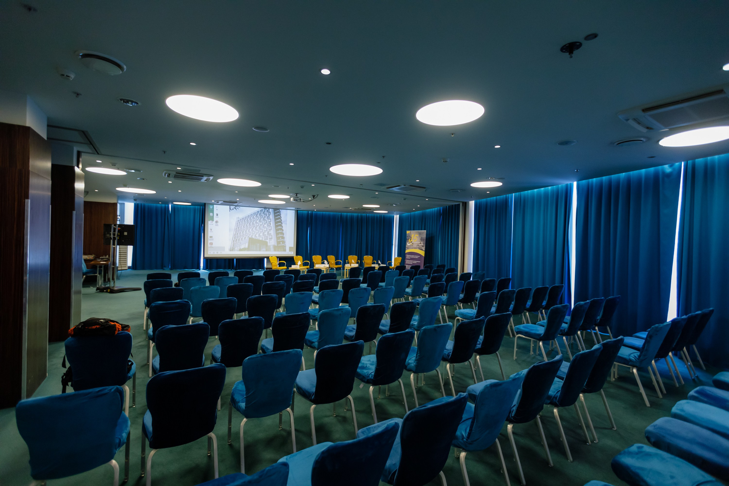 Конференция. COSMOS. Свадебный фотограф в Ярославле Анастасия Архипова