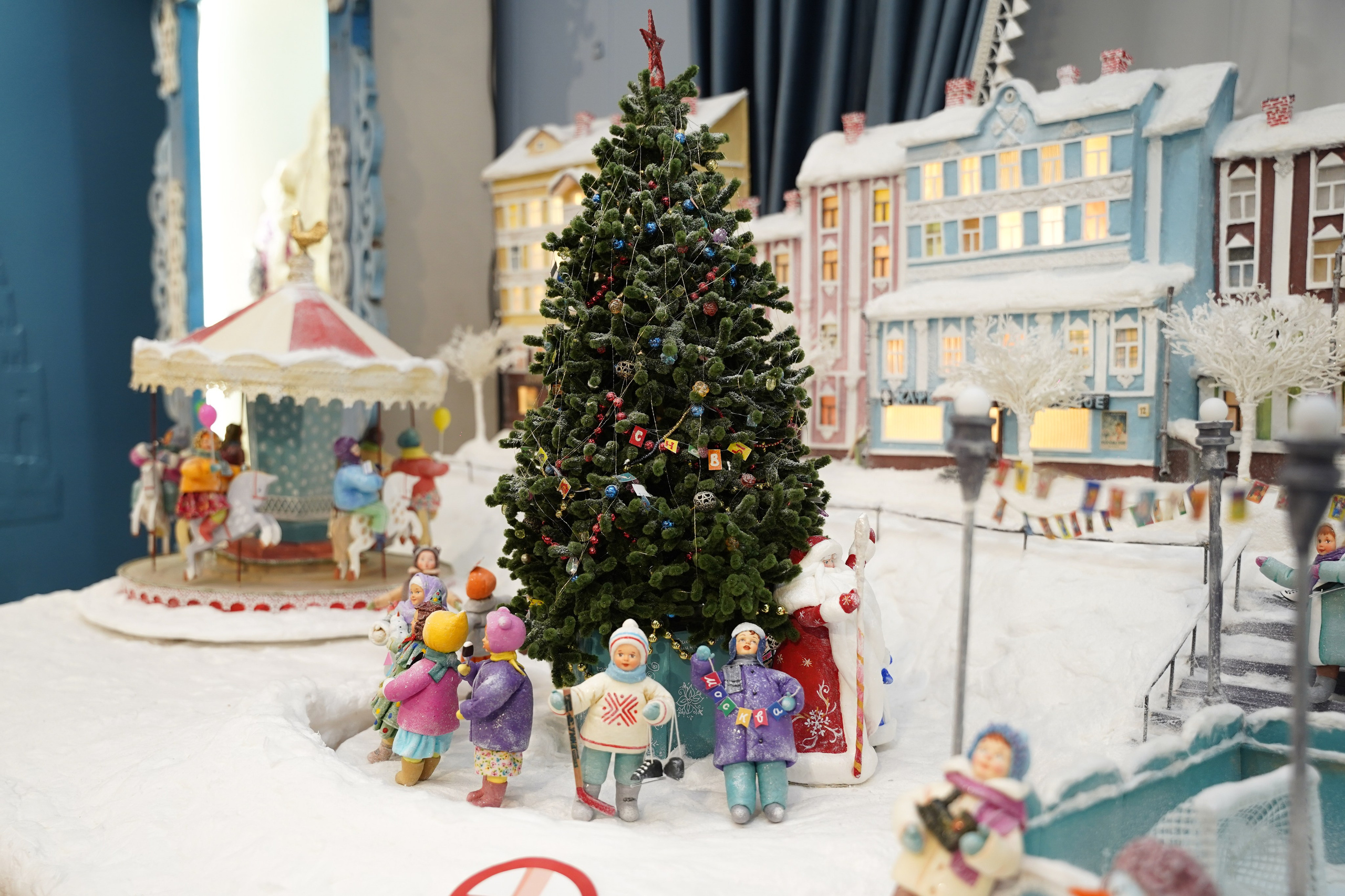 Музей новогодней игрушки. Репортажный и портретный фотограф в Москве Анастасия Нетунаева