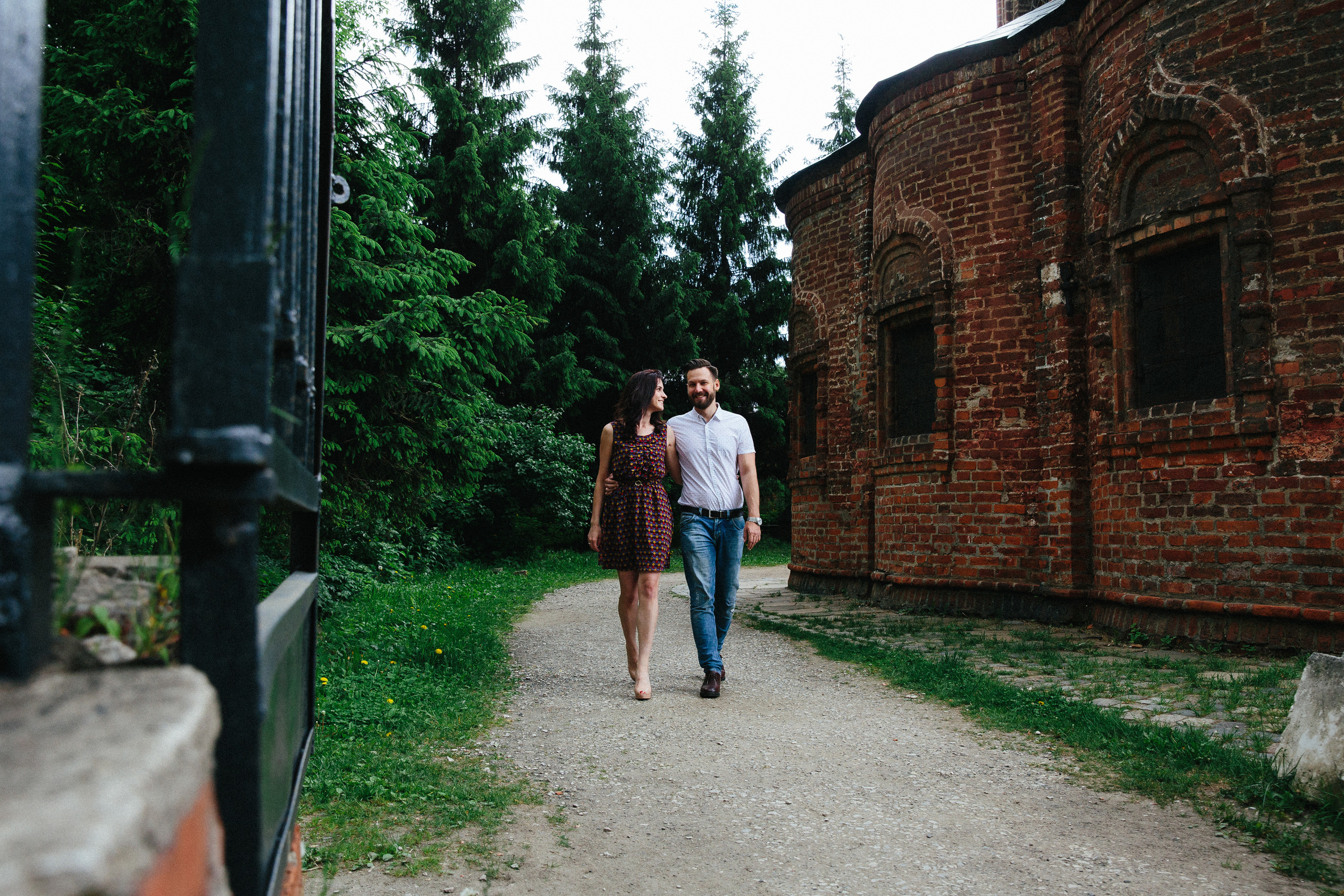 Алёна и Валентин. Прогулка в городе. Александр Чернин. Семейный и событийный фотограф