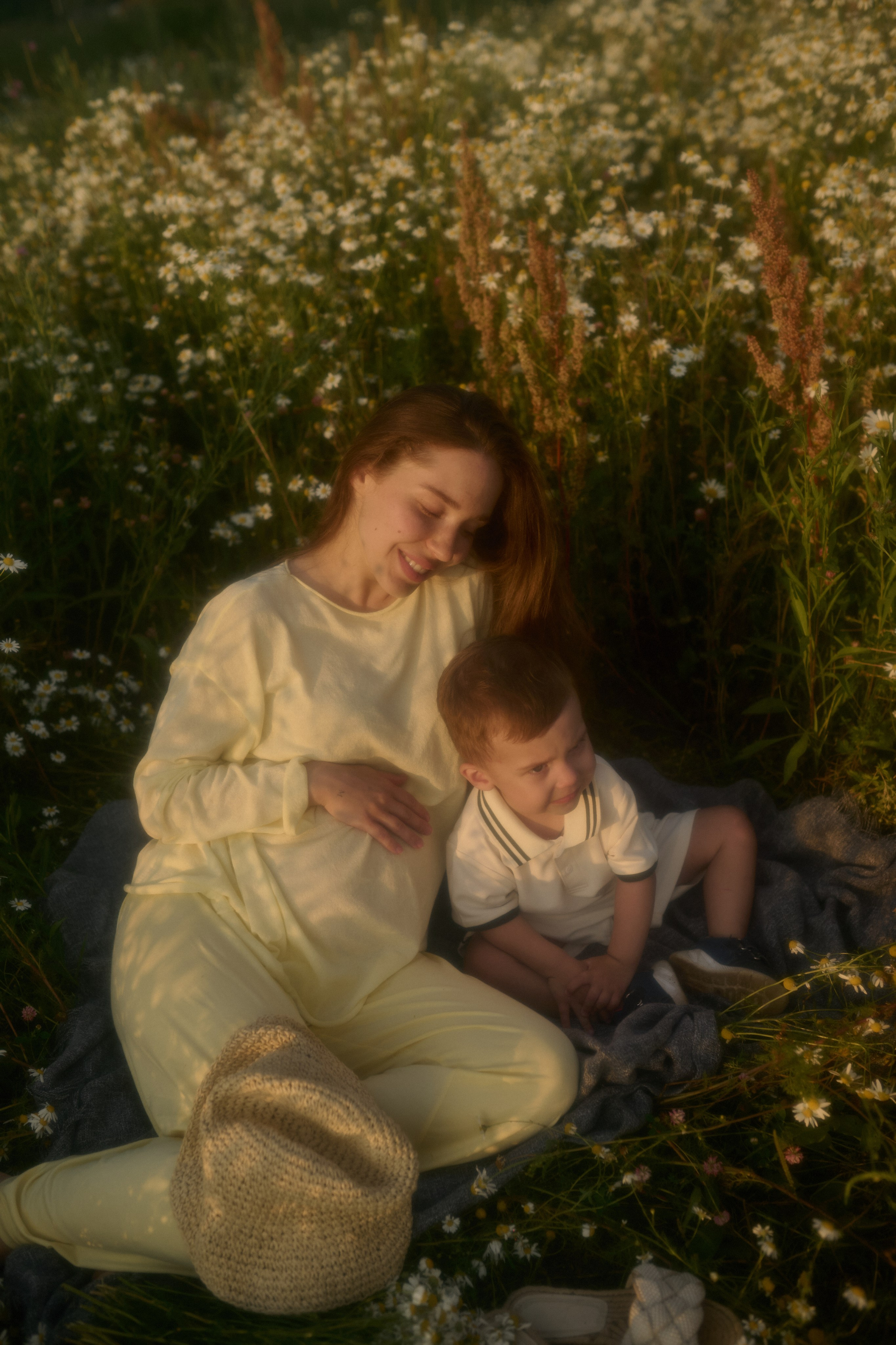 Рома, Оля, Максим и ромашки. Семейный и свадебный lifestyle-фотограф в Москве Мария Петрова