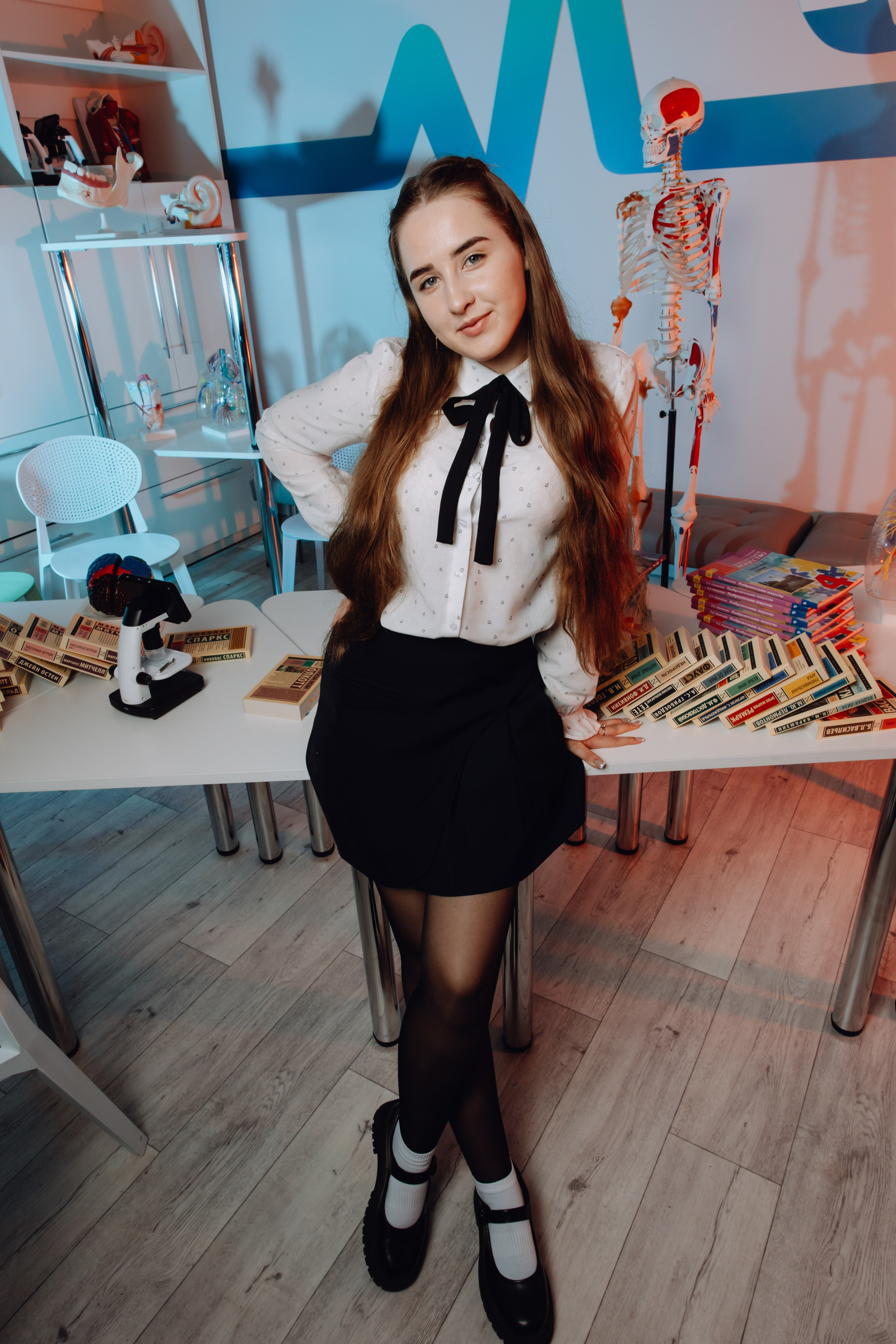 Школьные альбомы в Чернянке. Фотограф Максим Никонов